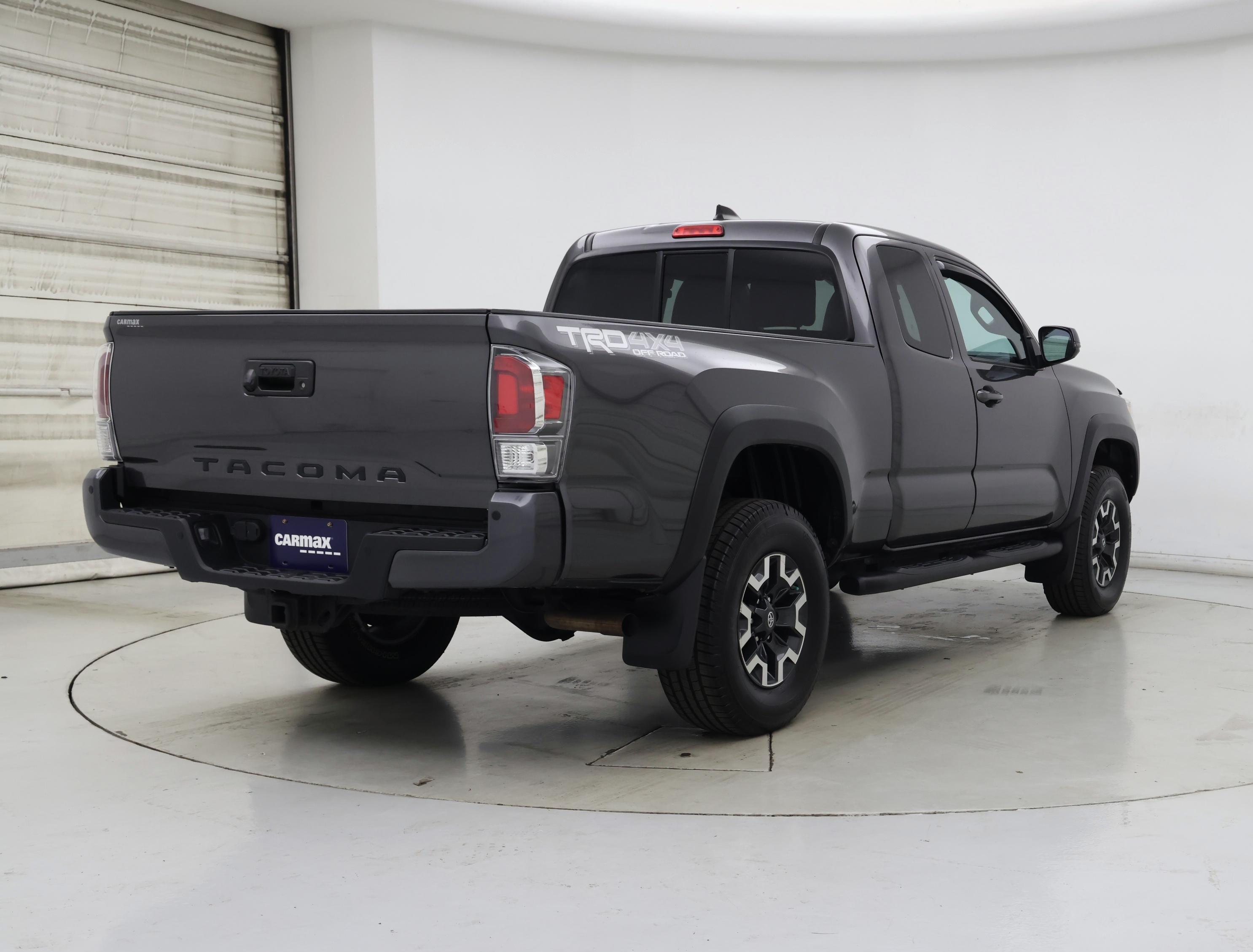 Thumbnail: 2021 Toyota Tacoma - 8