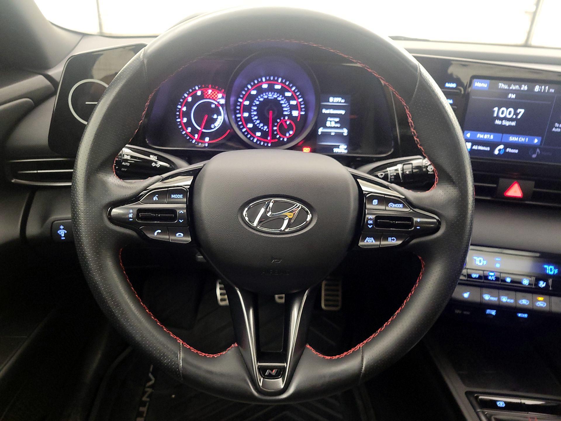 Thumbnail: 2022 Hyundai Elantra - 10