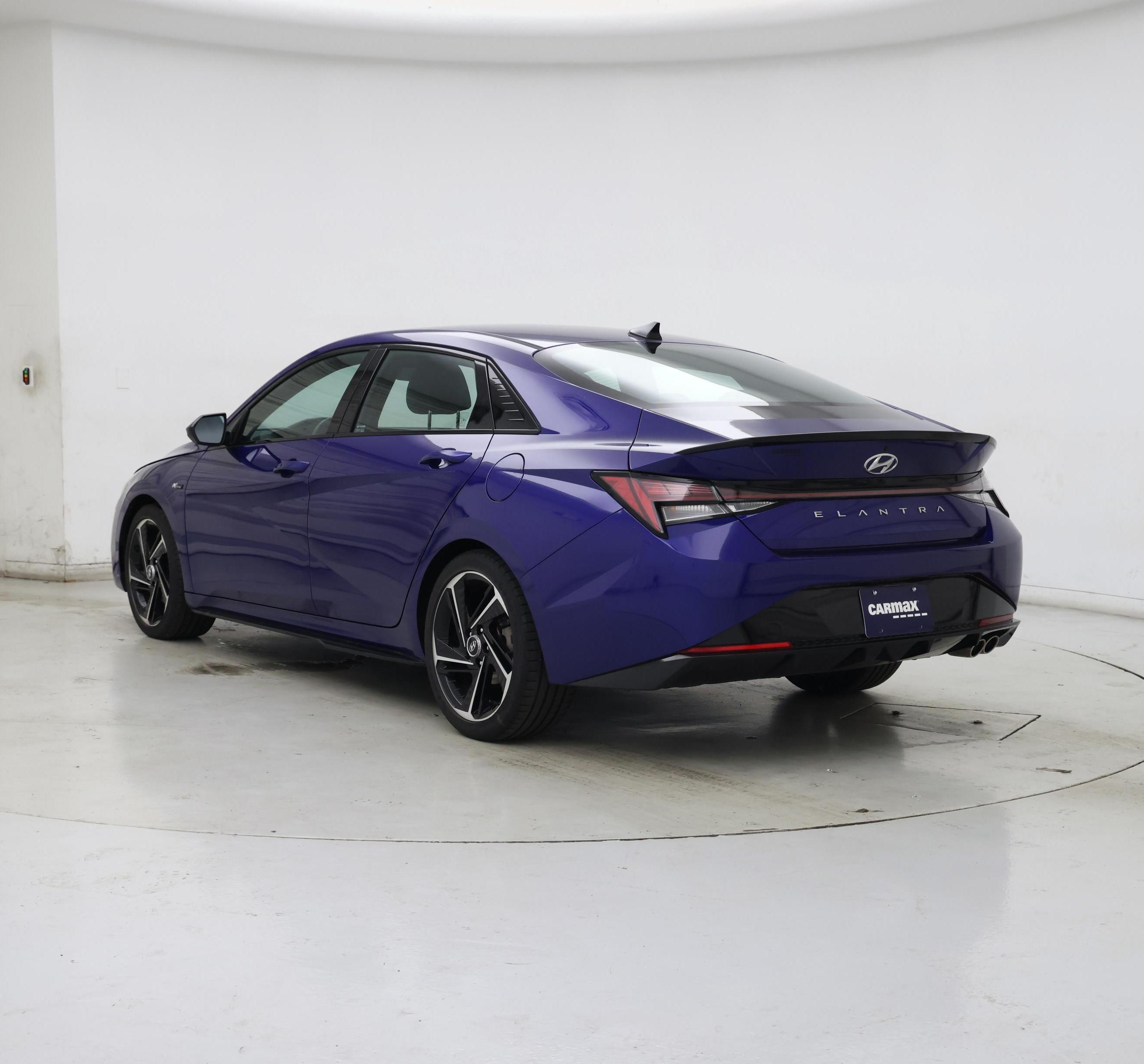 Thumbnail: 2022 Hyundai Elantra - 2