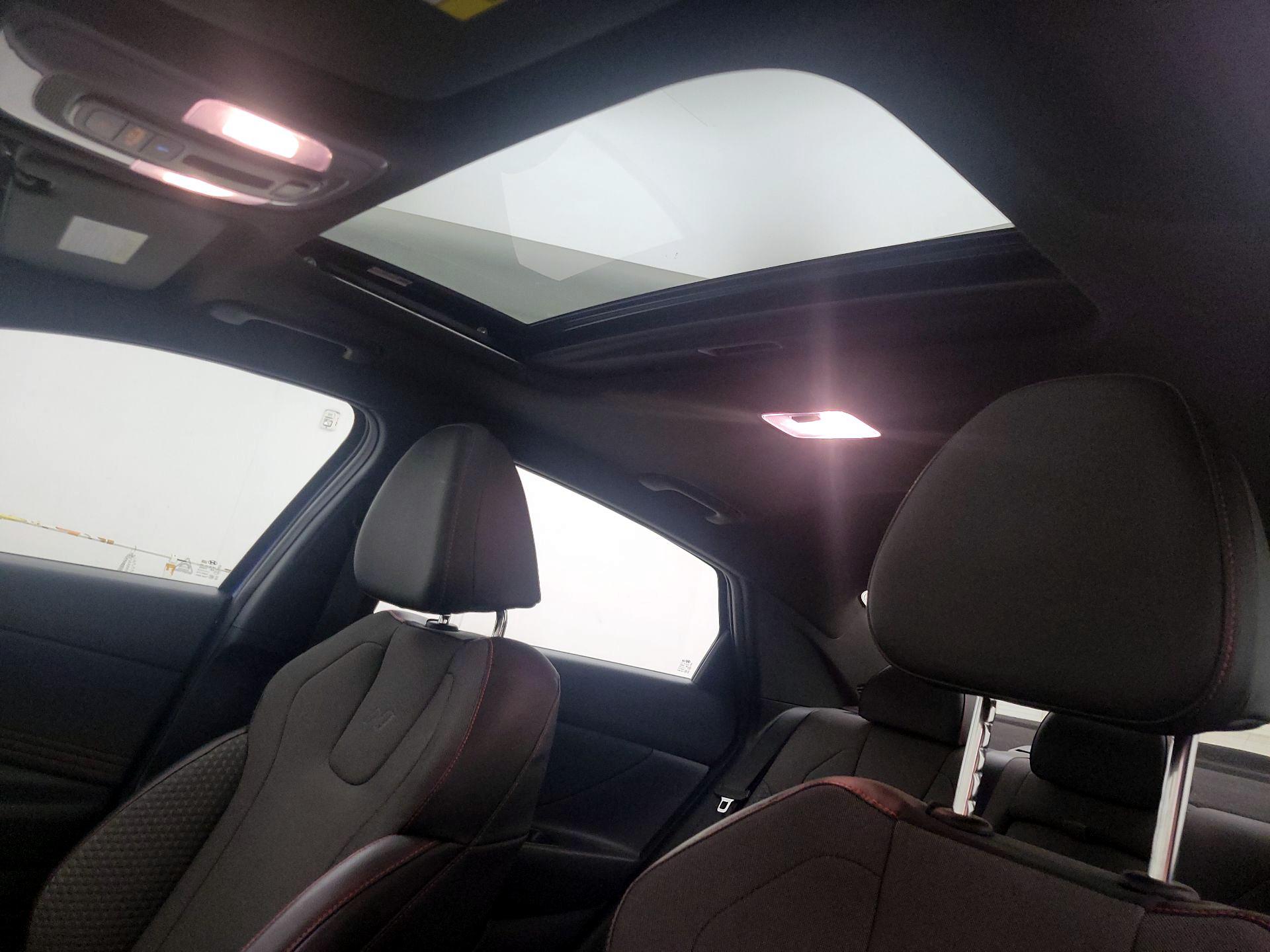 Thumbnail: 2022 Hyundai Elantra - 19