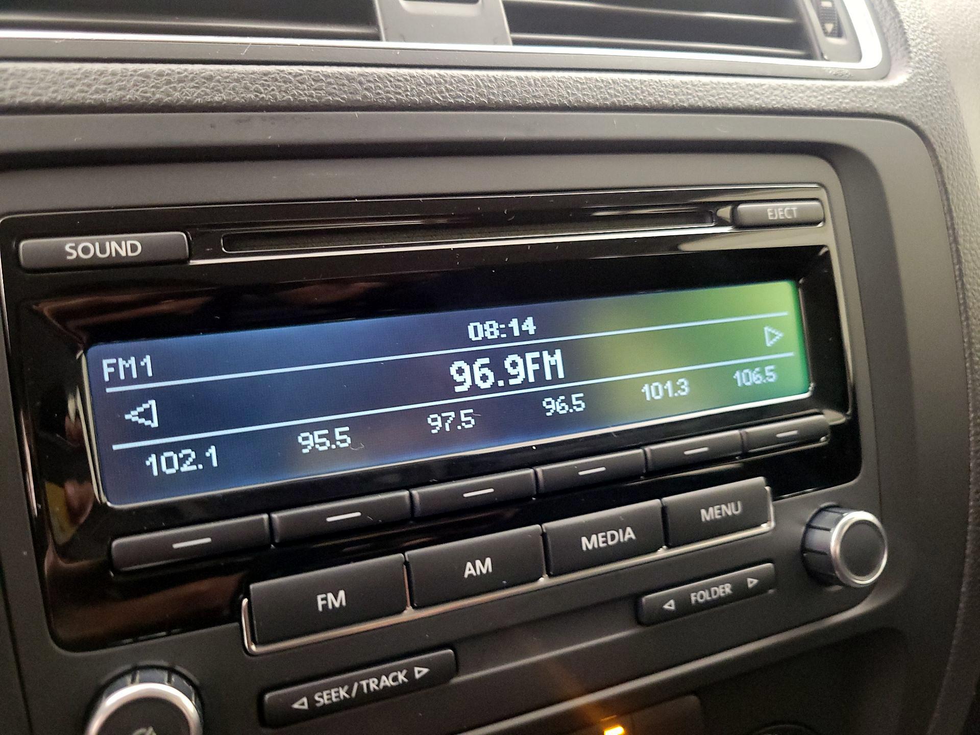 Thumbnail: 2014 Volkswagen Jetta - 14