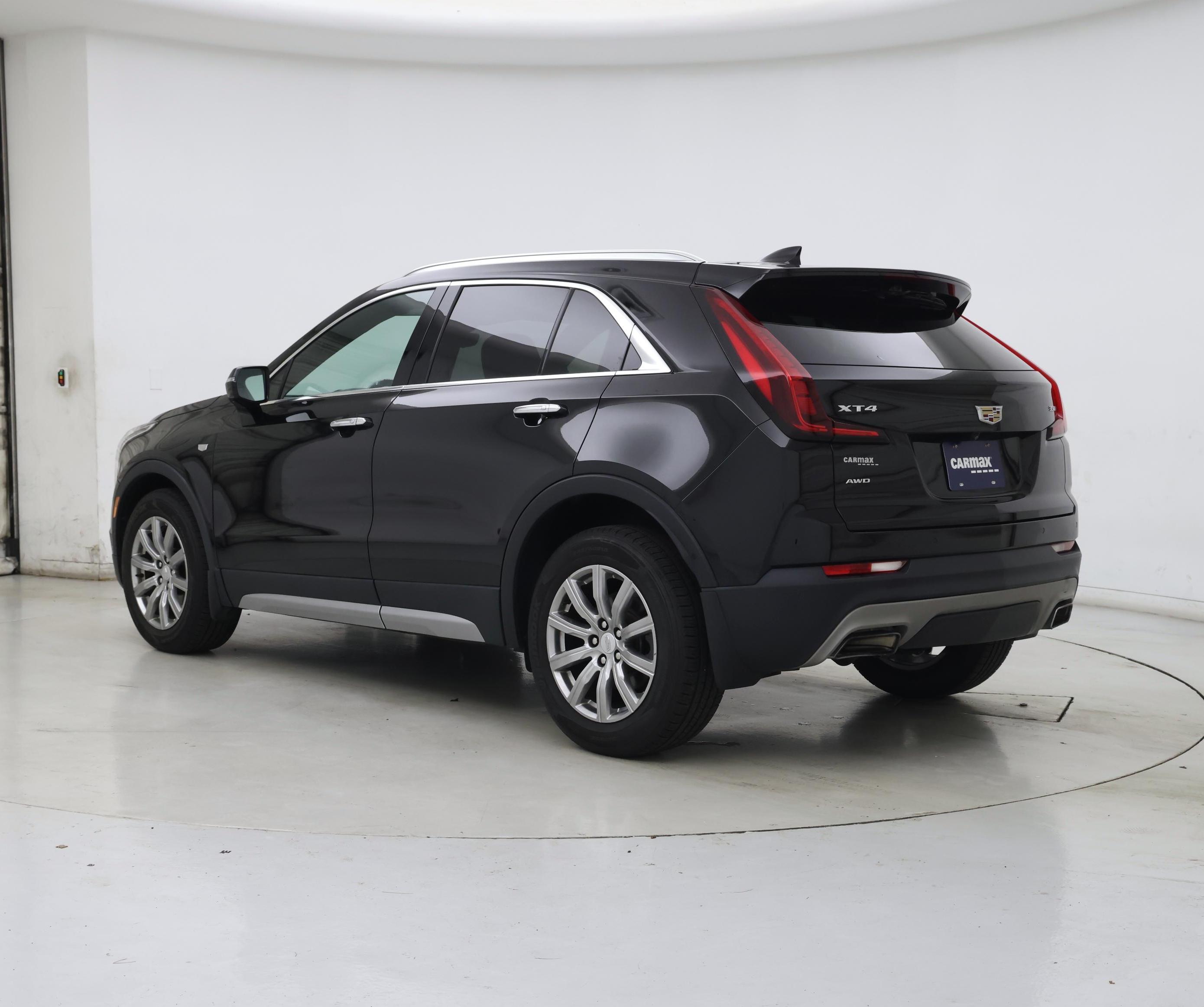 Thumbnail: 2020 Cadillac XT4 - 2