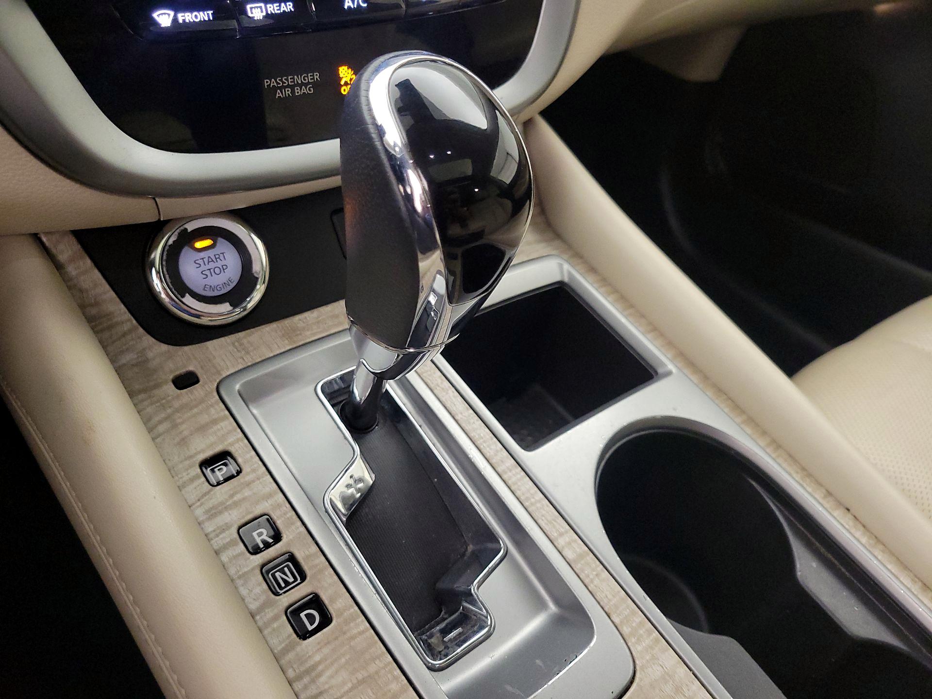 Thumbnail: 2020 Nissan Murano - 17