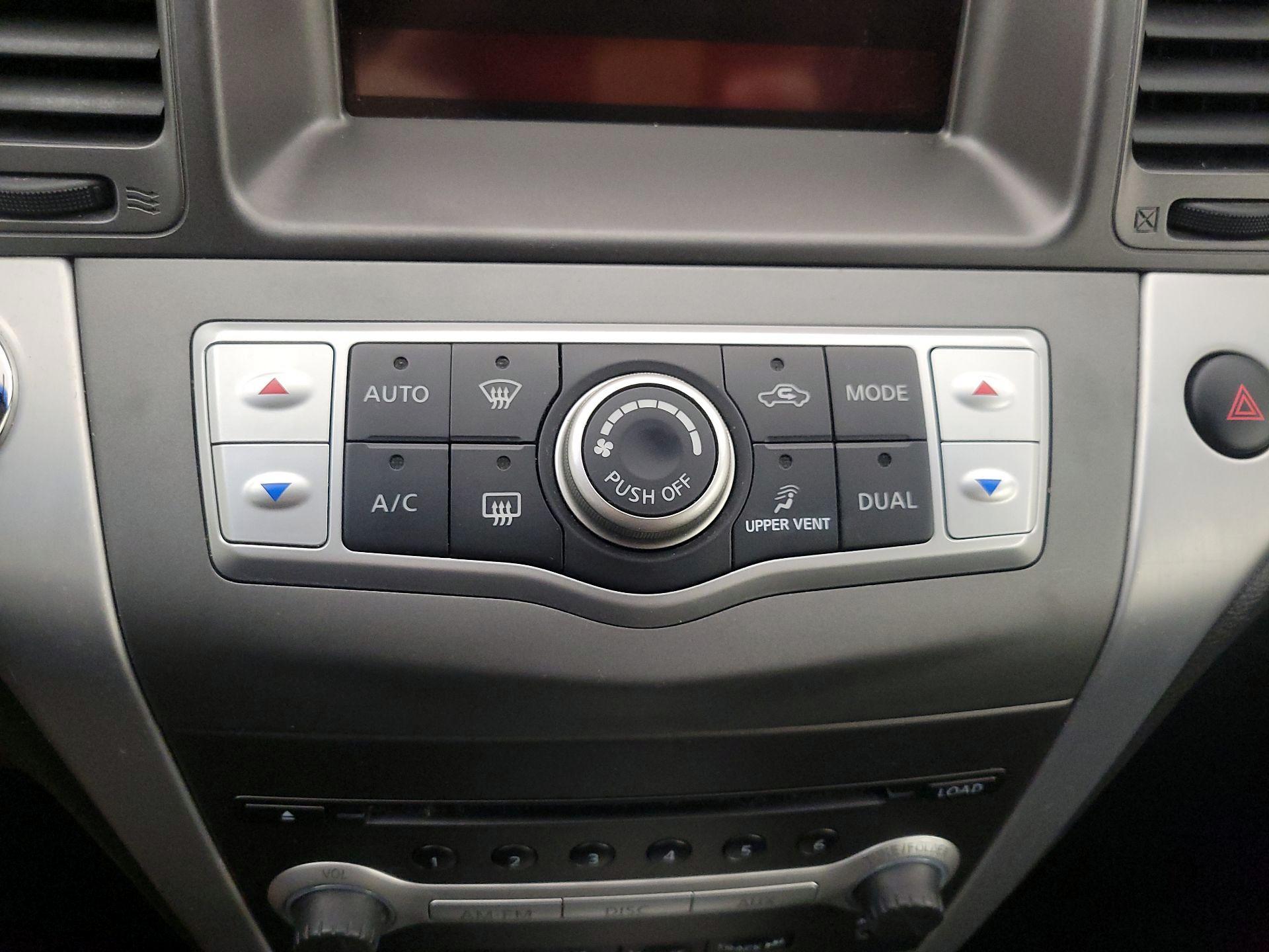 Thumbnail: 2014 Nissan Murano - 15