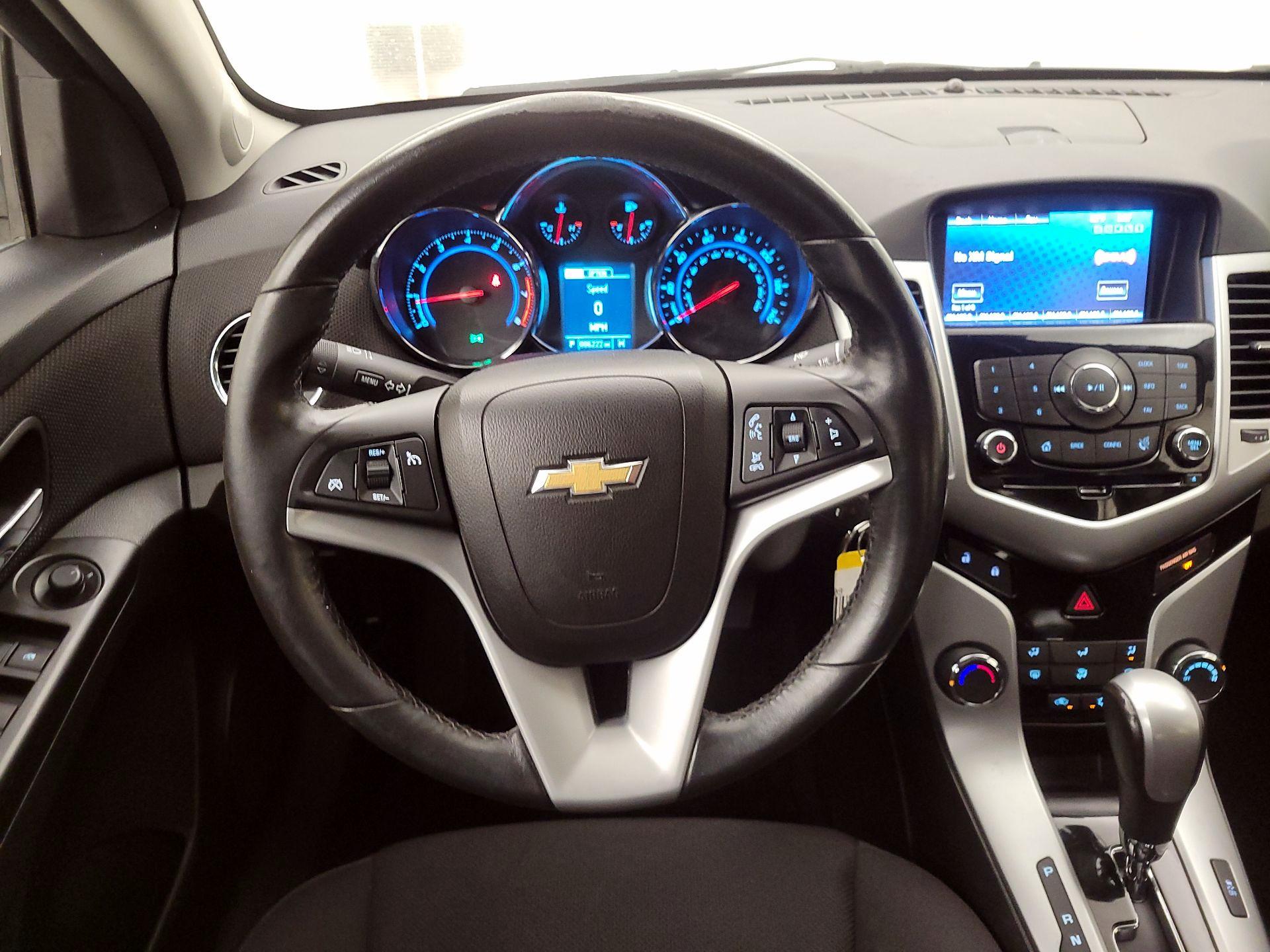 Thumbnail: 2014 Chevrolet Cruze - 10
