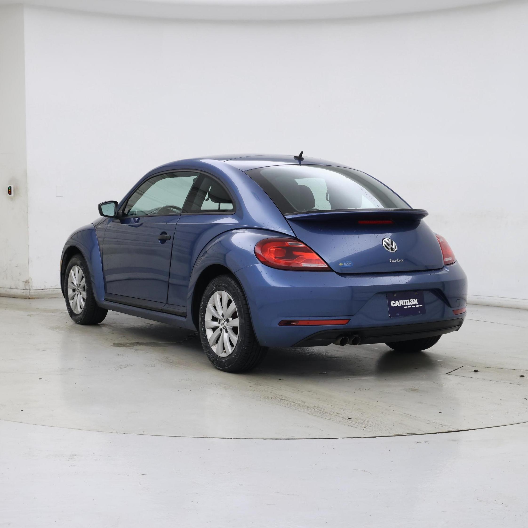 Thumbnail: 2017 Volkswagen Beetle - 2