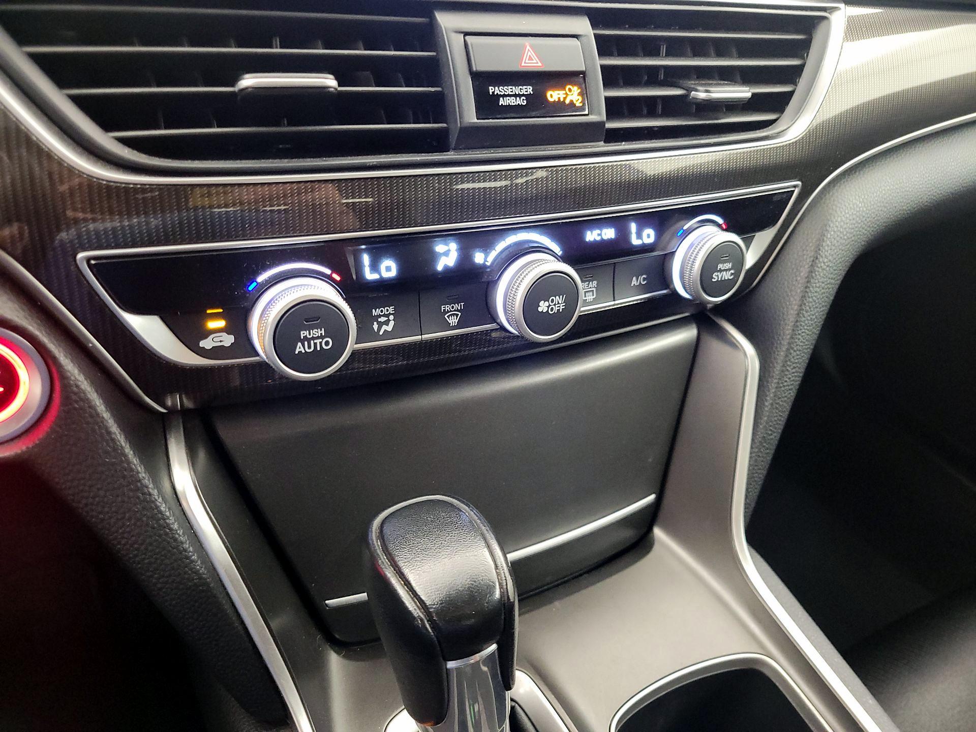 Thumbnail: 2019 Honda Accord - 16