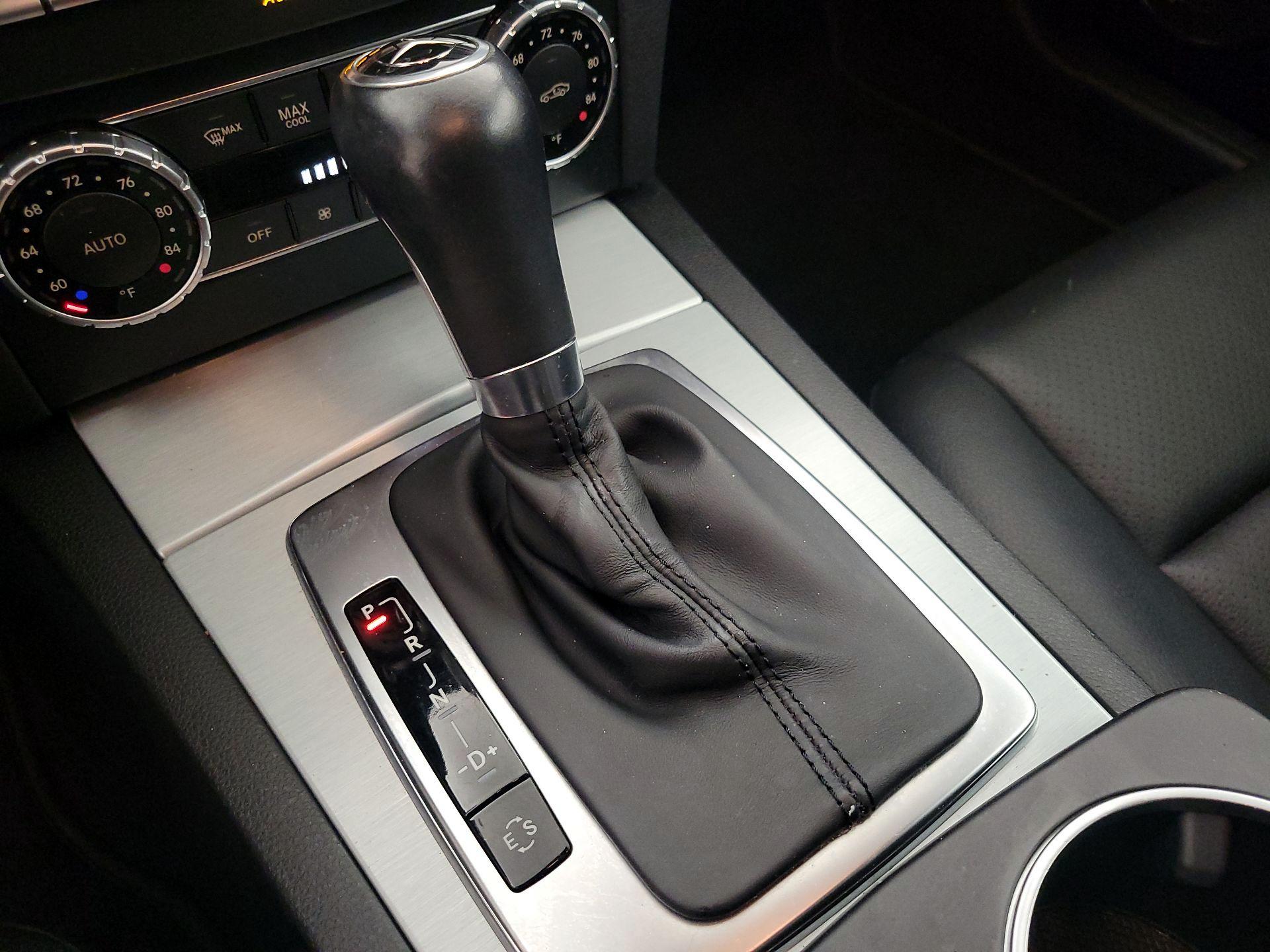 Thumbnail: 2014 Mercedes-Benz C-Class - 17
