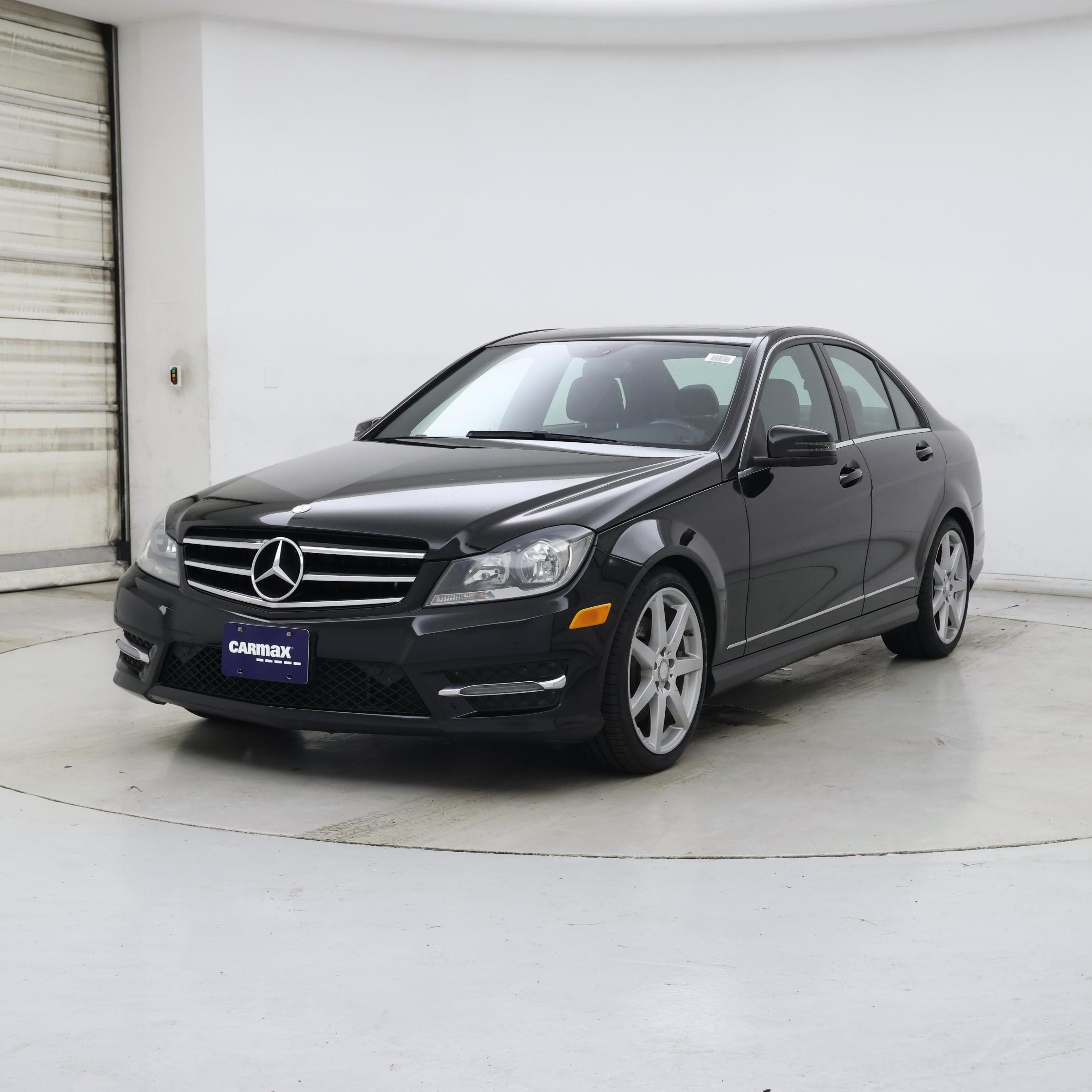 Thumbnail: 2014 Mercedes-Benz C-Class - 4