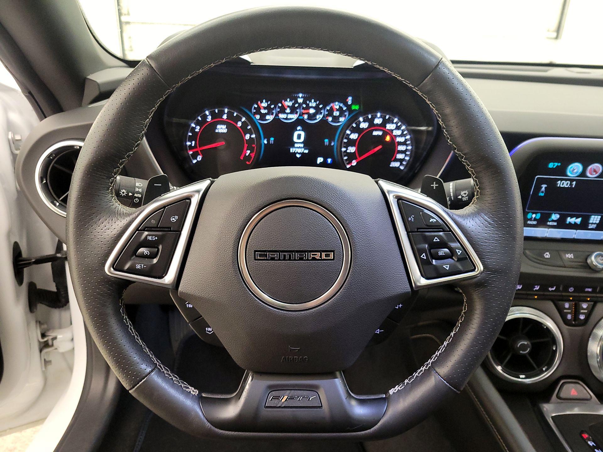 Thumbnail: 2017 Chevrolet Camaro - 10