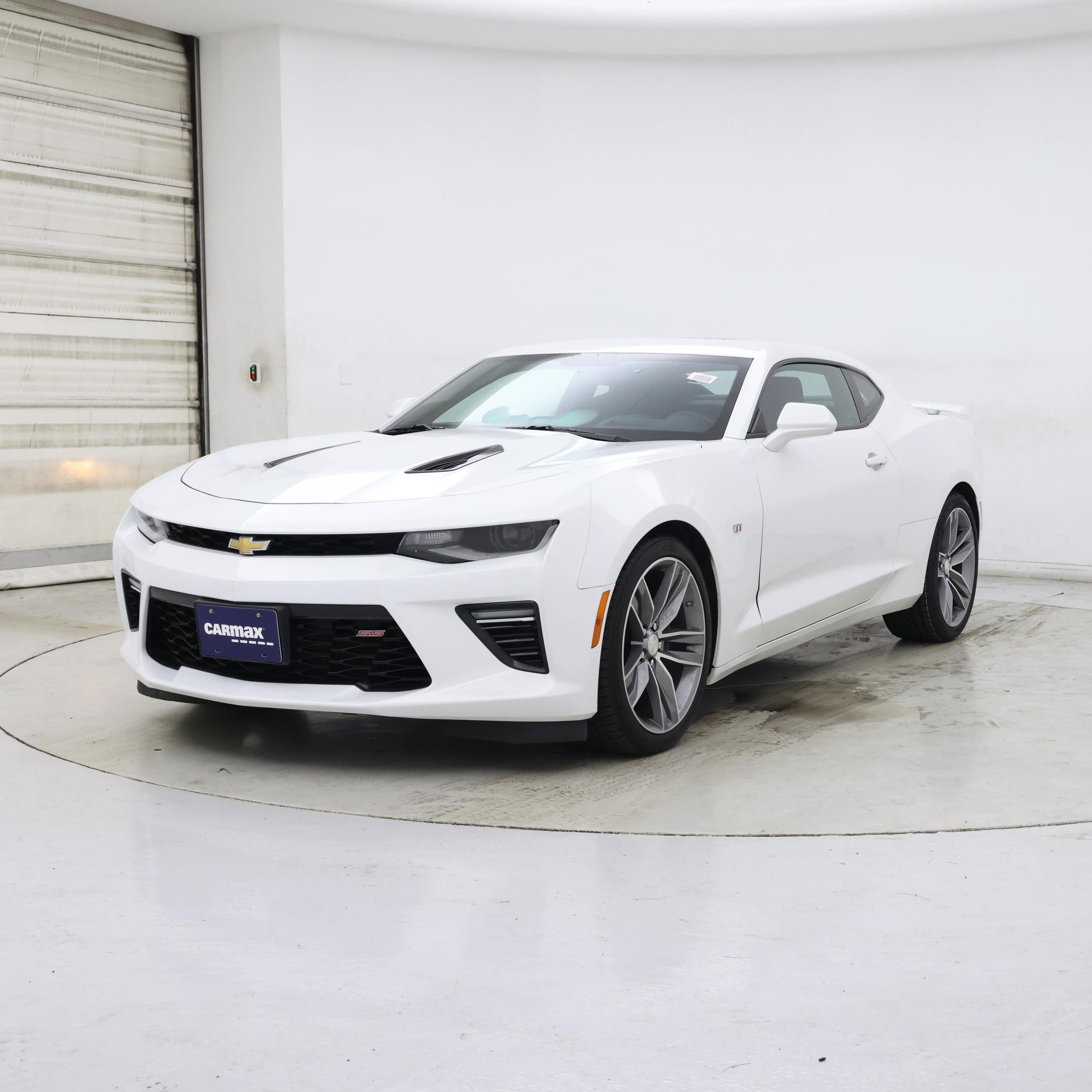 Thumbnail: 2017 Chevrolet Camaro - 4