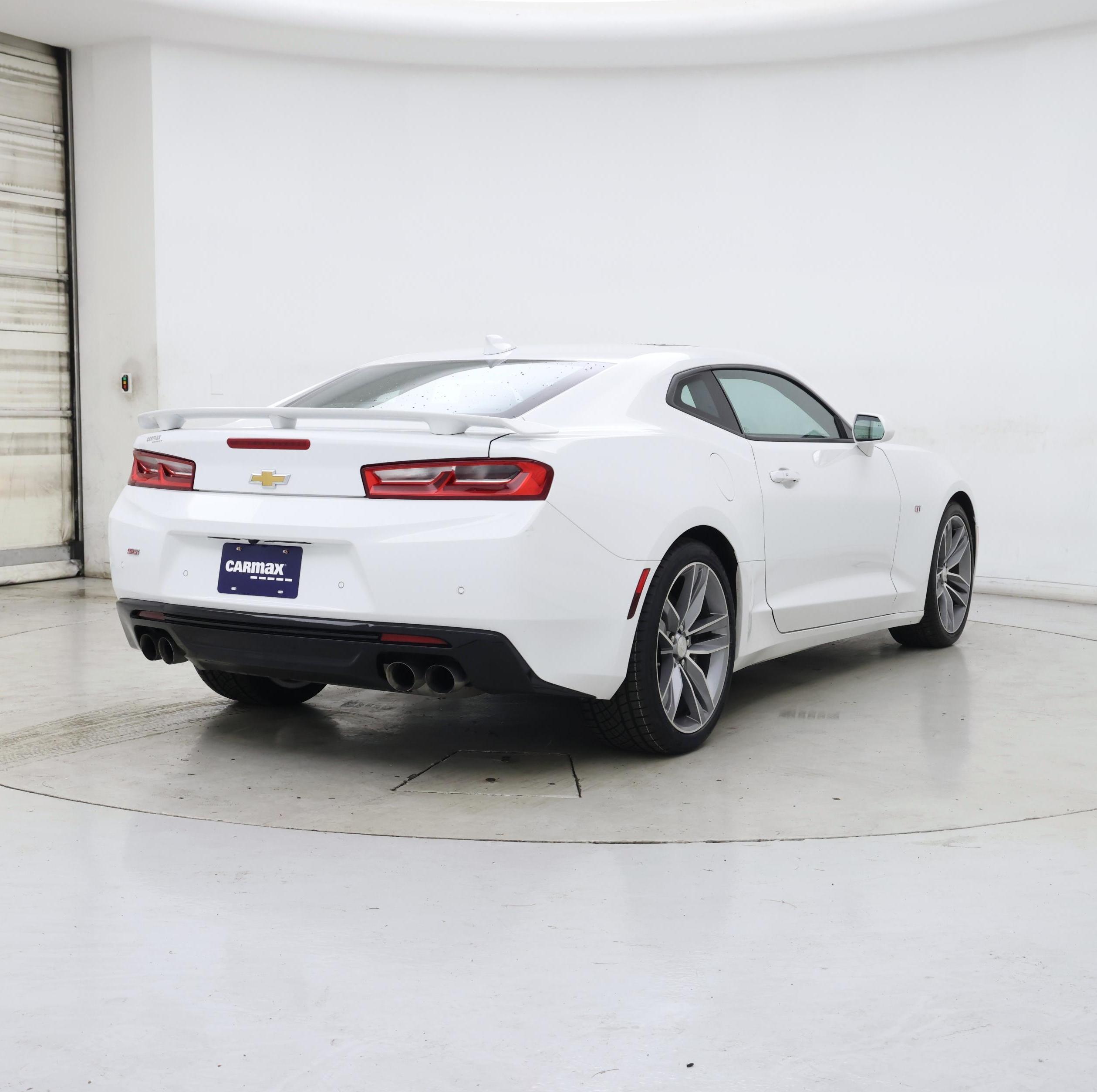 Thumbnail: 2017 Chevrolet Camaro - 8