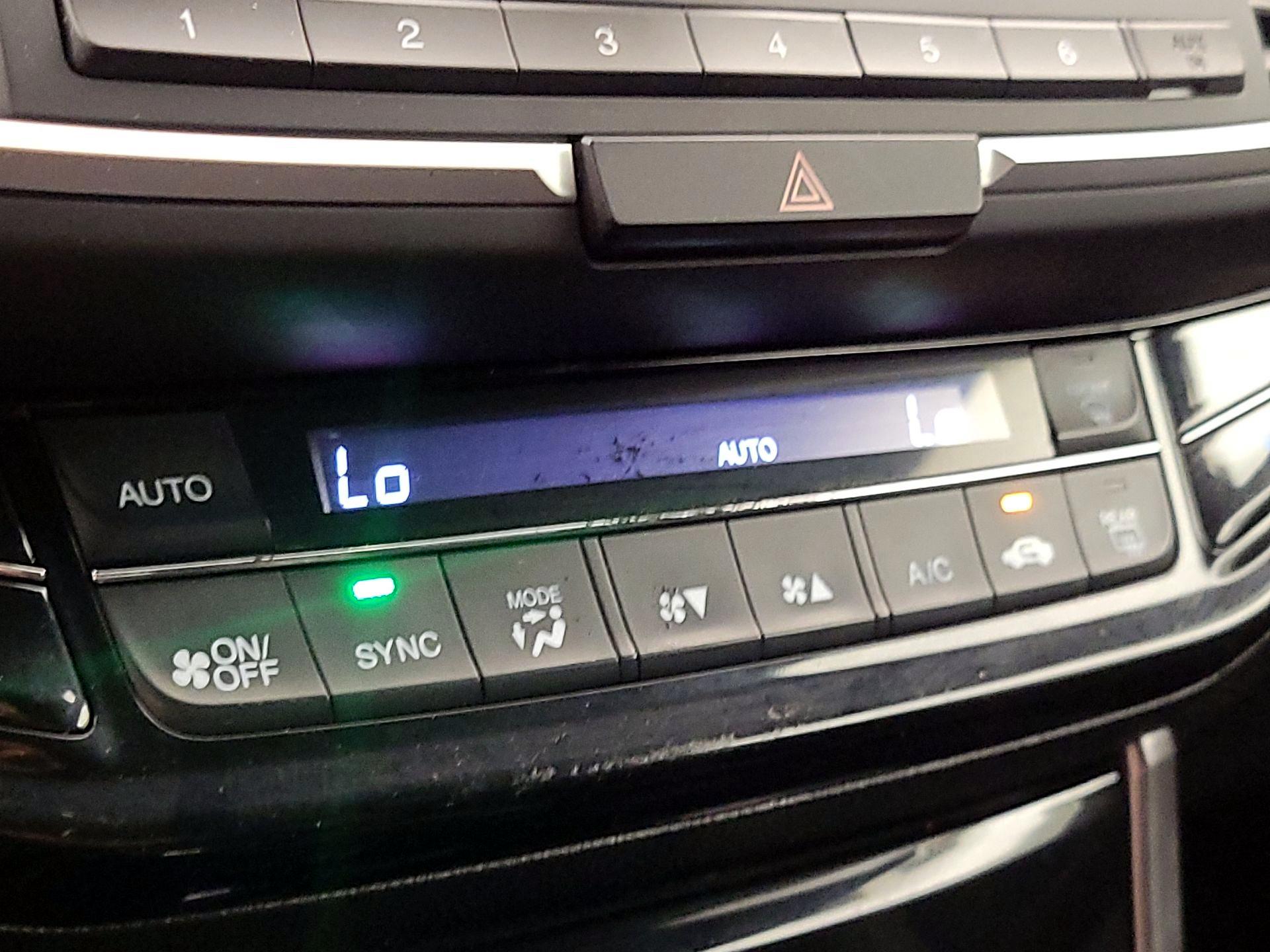 Thumbnail: 2016 Honda Accord - 16