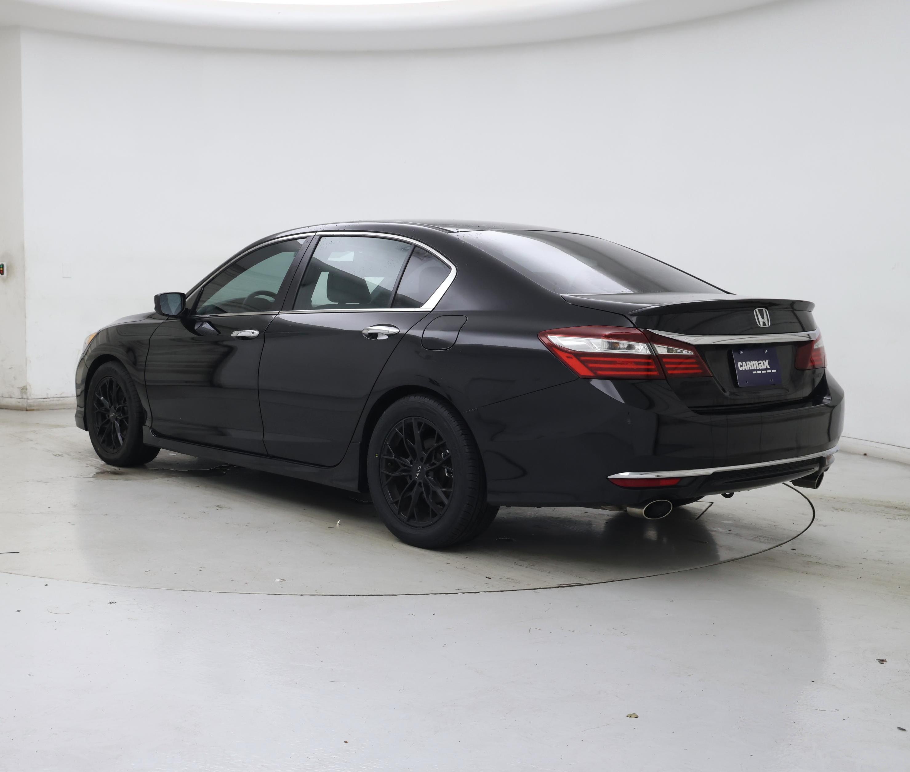 Thumbnail: 2016 Honda Accord - 2