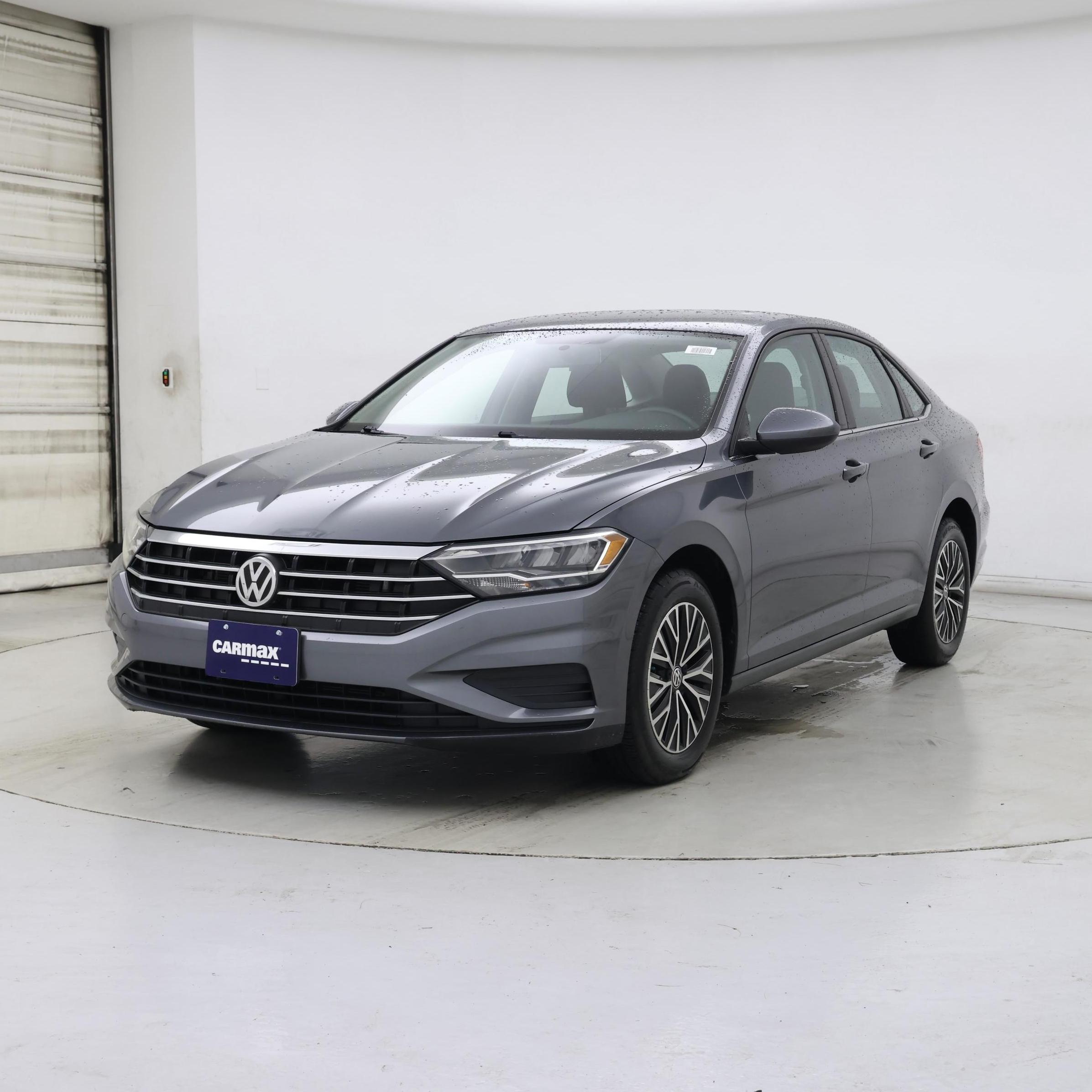 Thumbnail: 2021 Volkswagen Jetta - 4