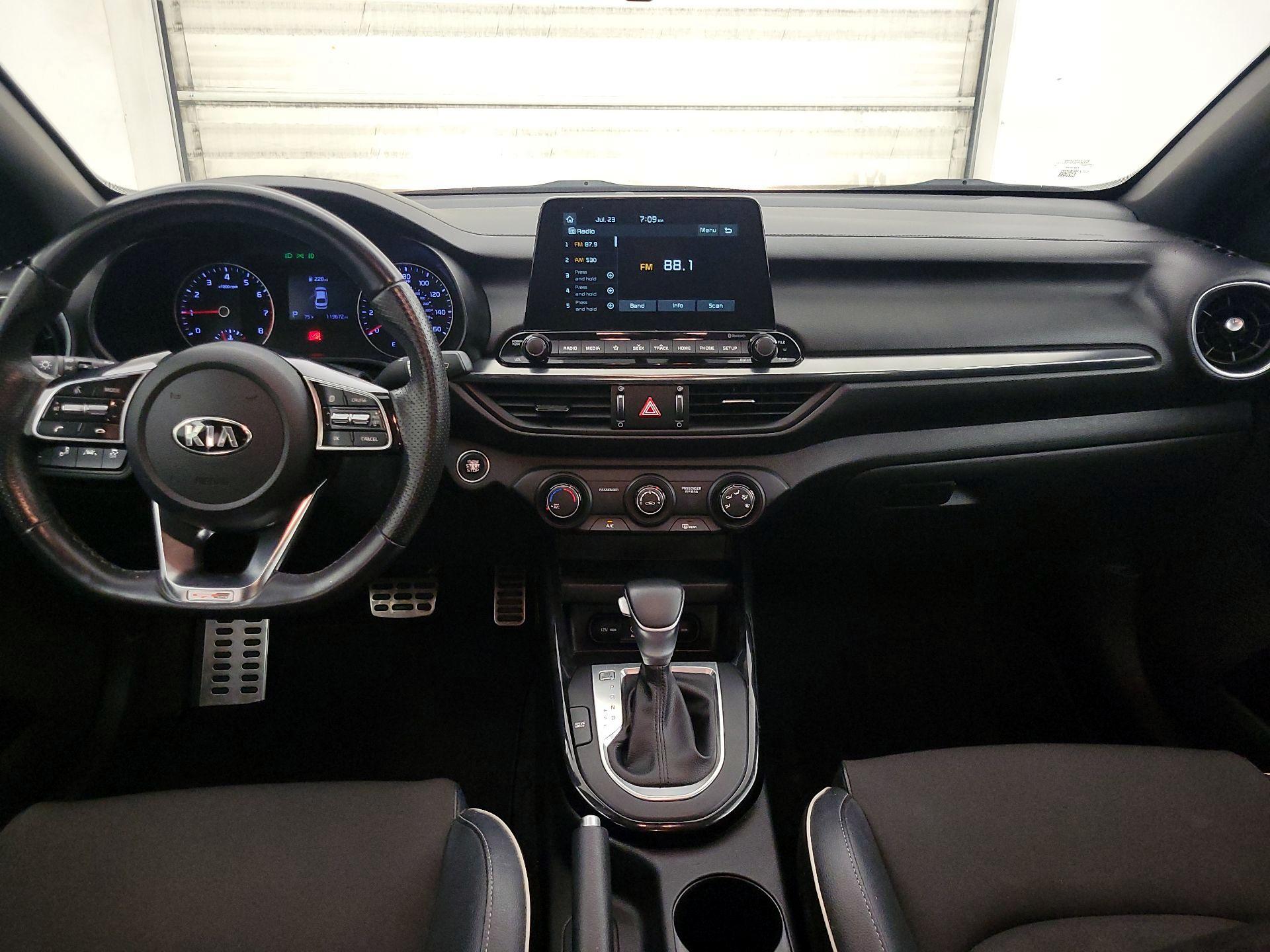 Thumbnail: 2021 Kia Forte - 9