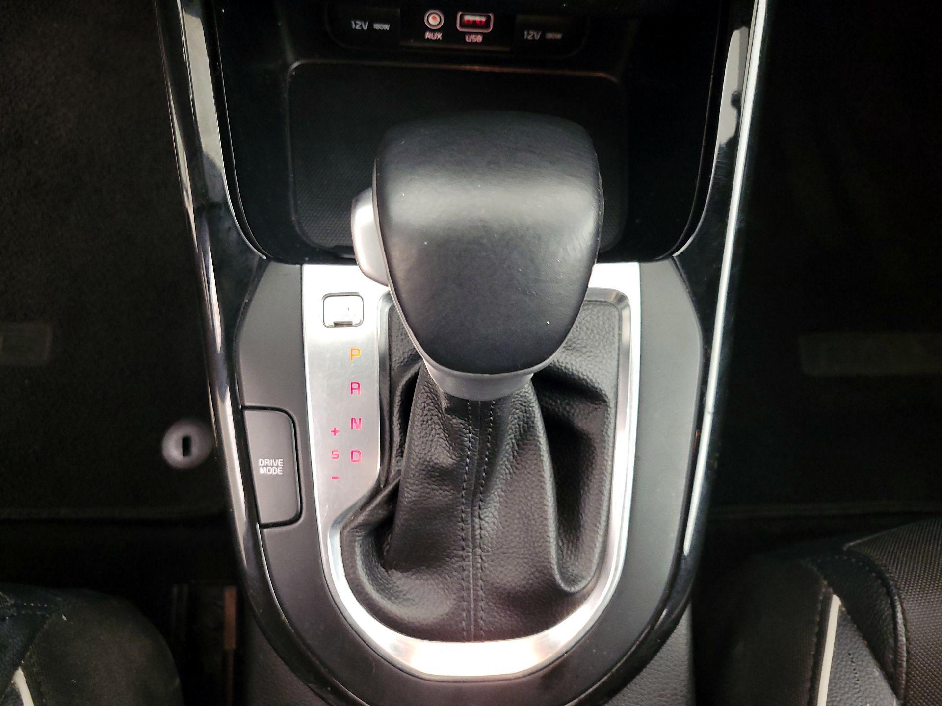 Thumbnail: 2021 Kia Forte - 17