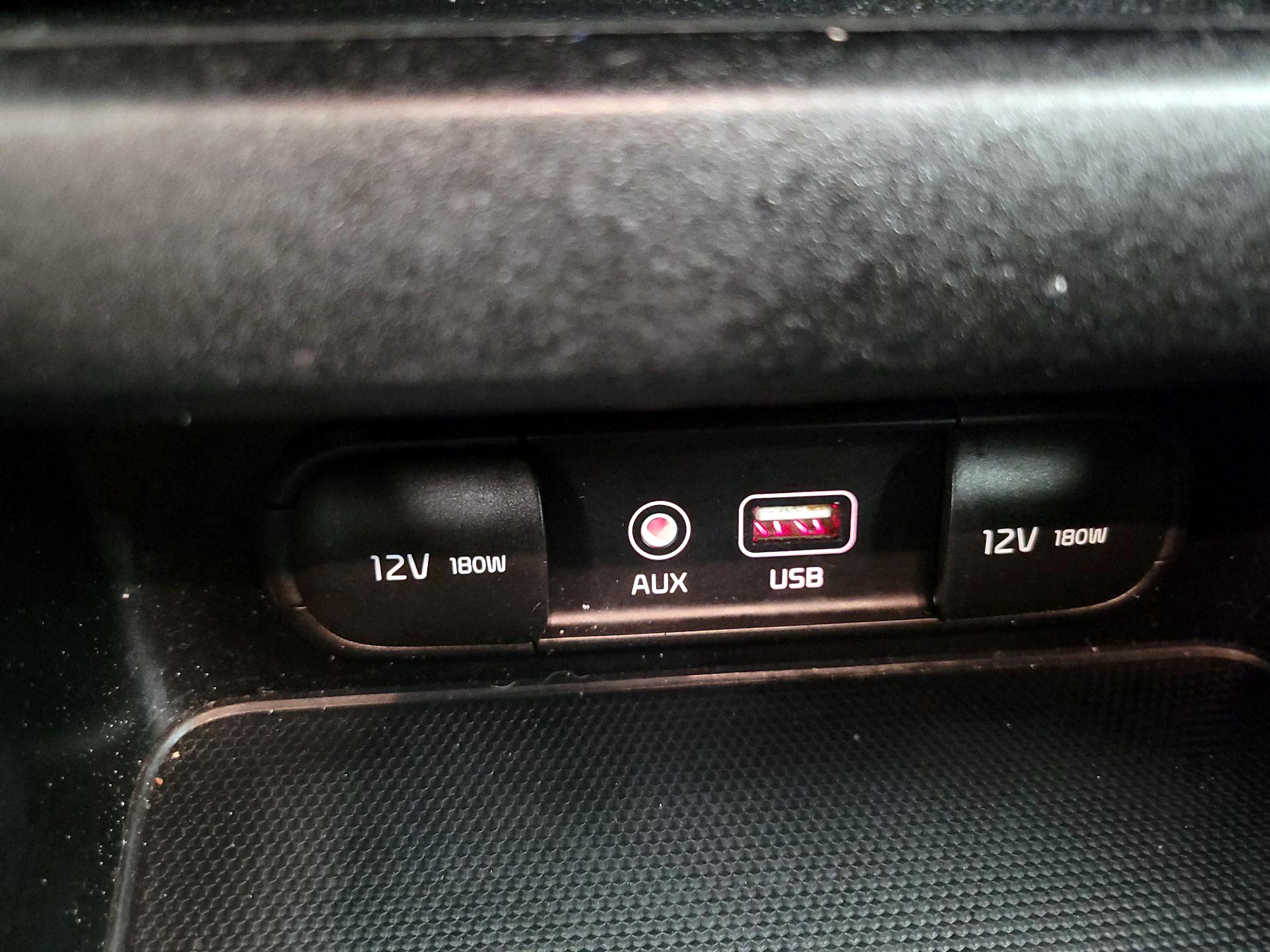 Thumbnail: 2021 Kia Forte - 18