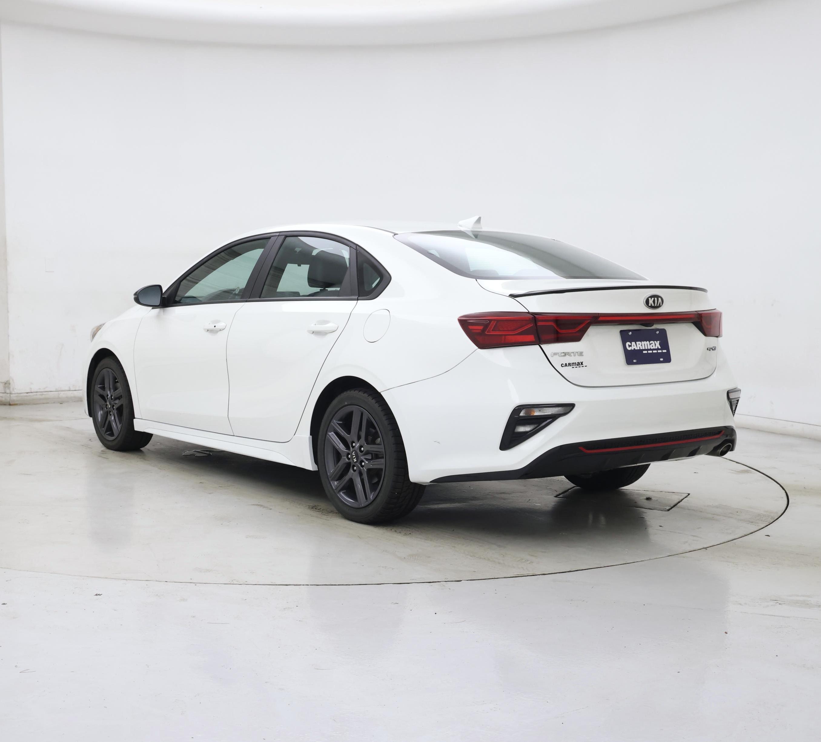 Thumbnail: 2021 Kia Forte - 2