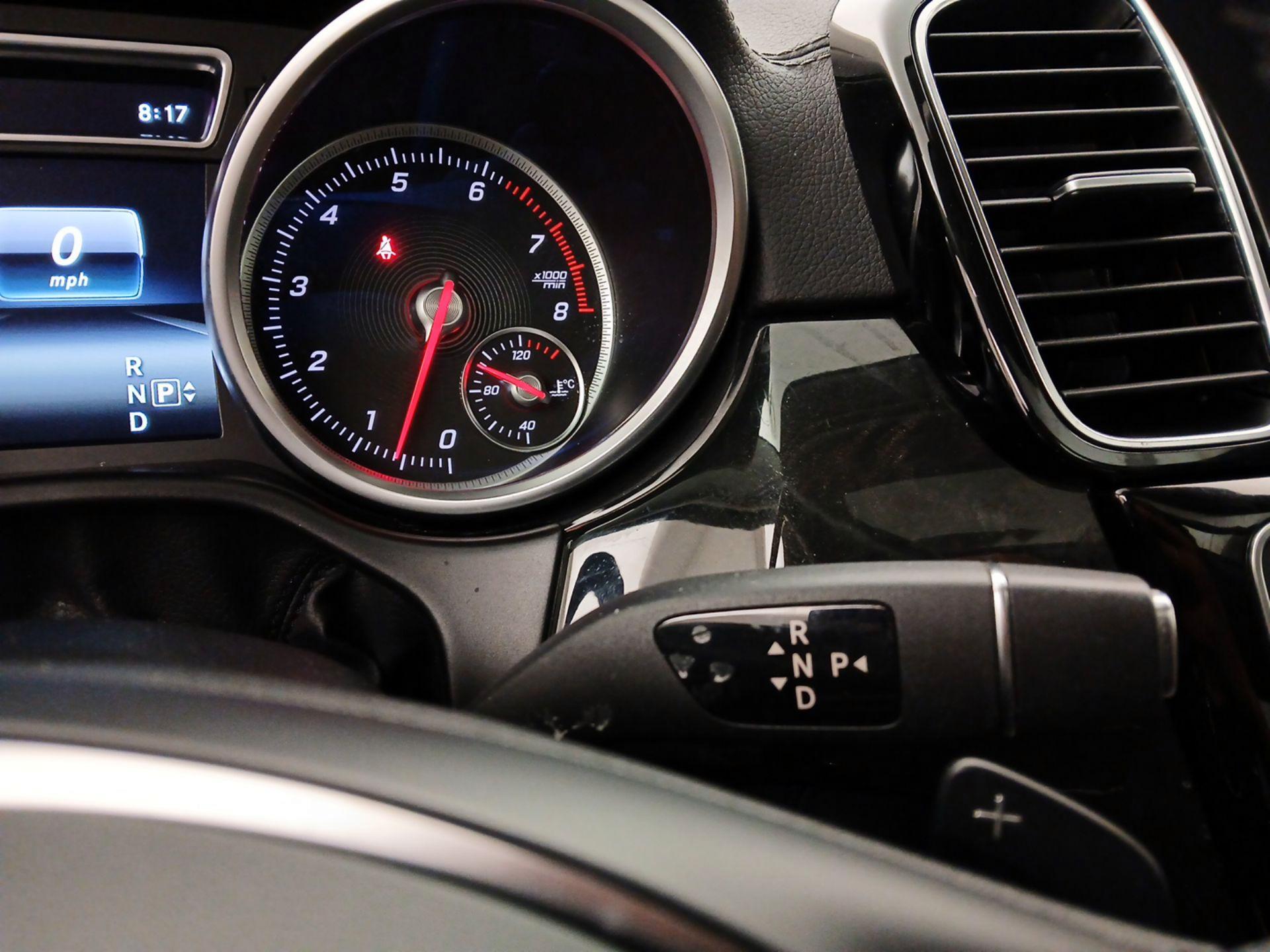 Thumbnail: 2016 Mercedes-Benz GLE - 18