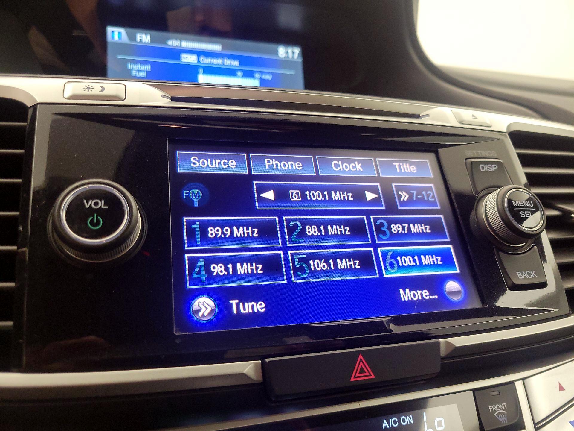 Thumbnail: 2015 Honda Accord - 15