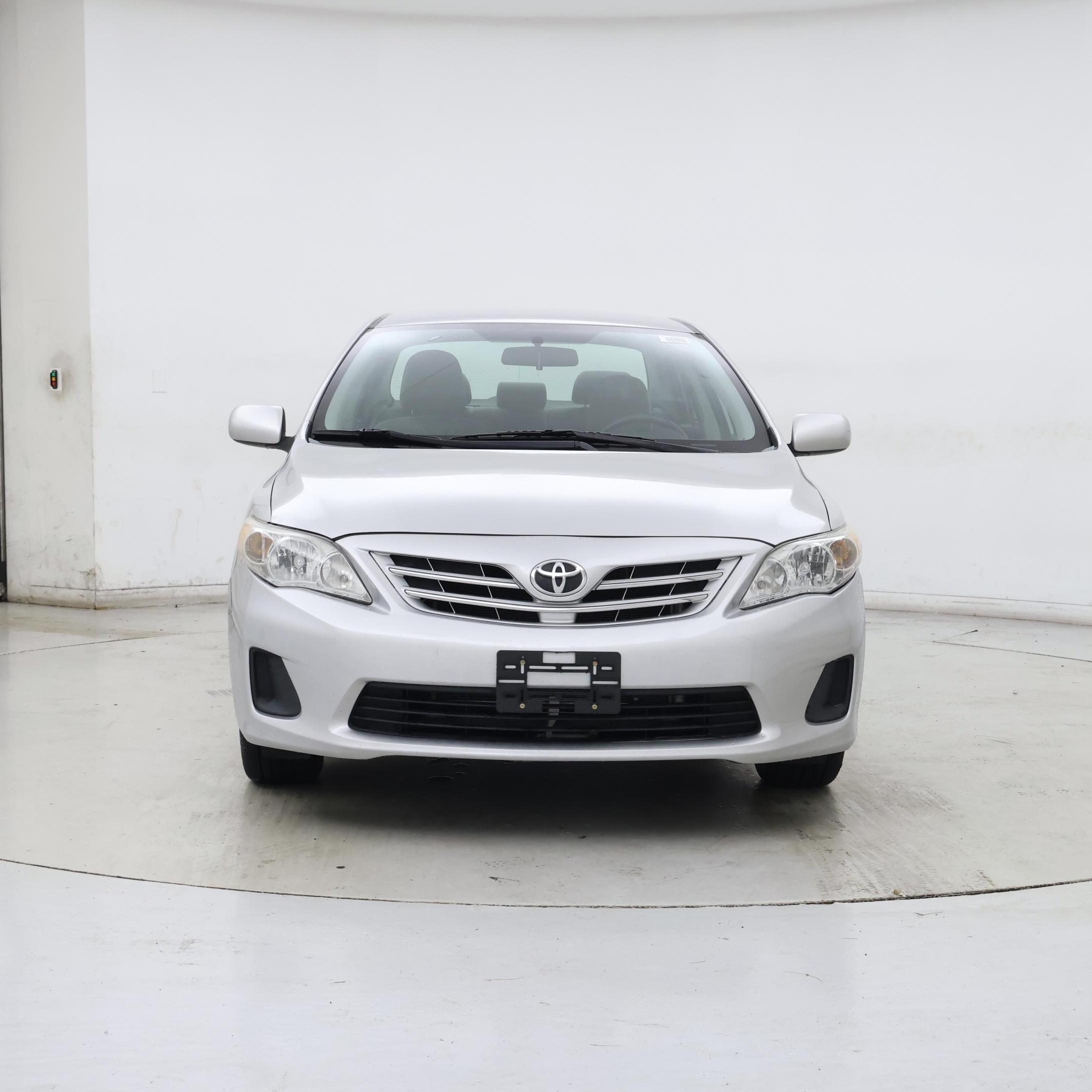 Thumbnail: 2013 Toyota Corolla - 5