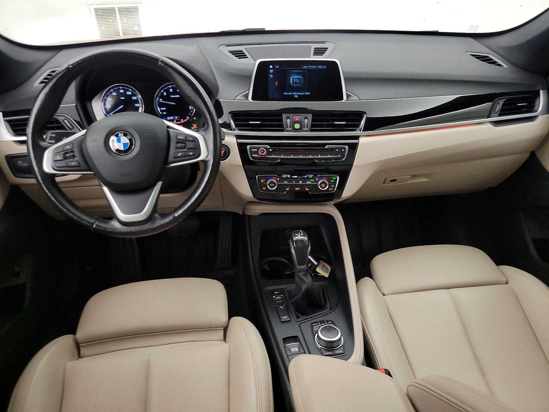 Thumbnail: 2019 BMW X1 - 9