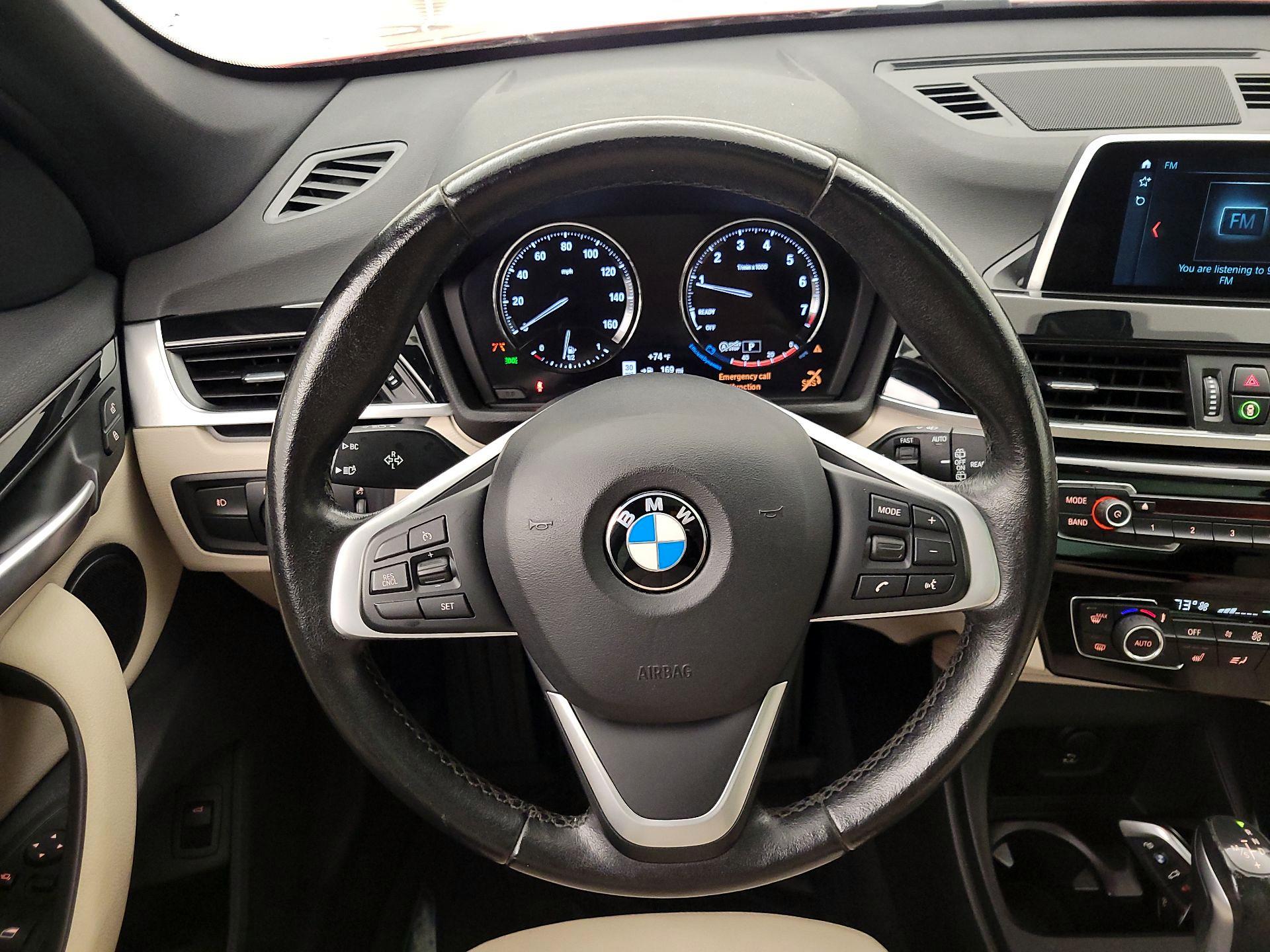 Thumbnail: 2019 BMW X1 - 10