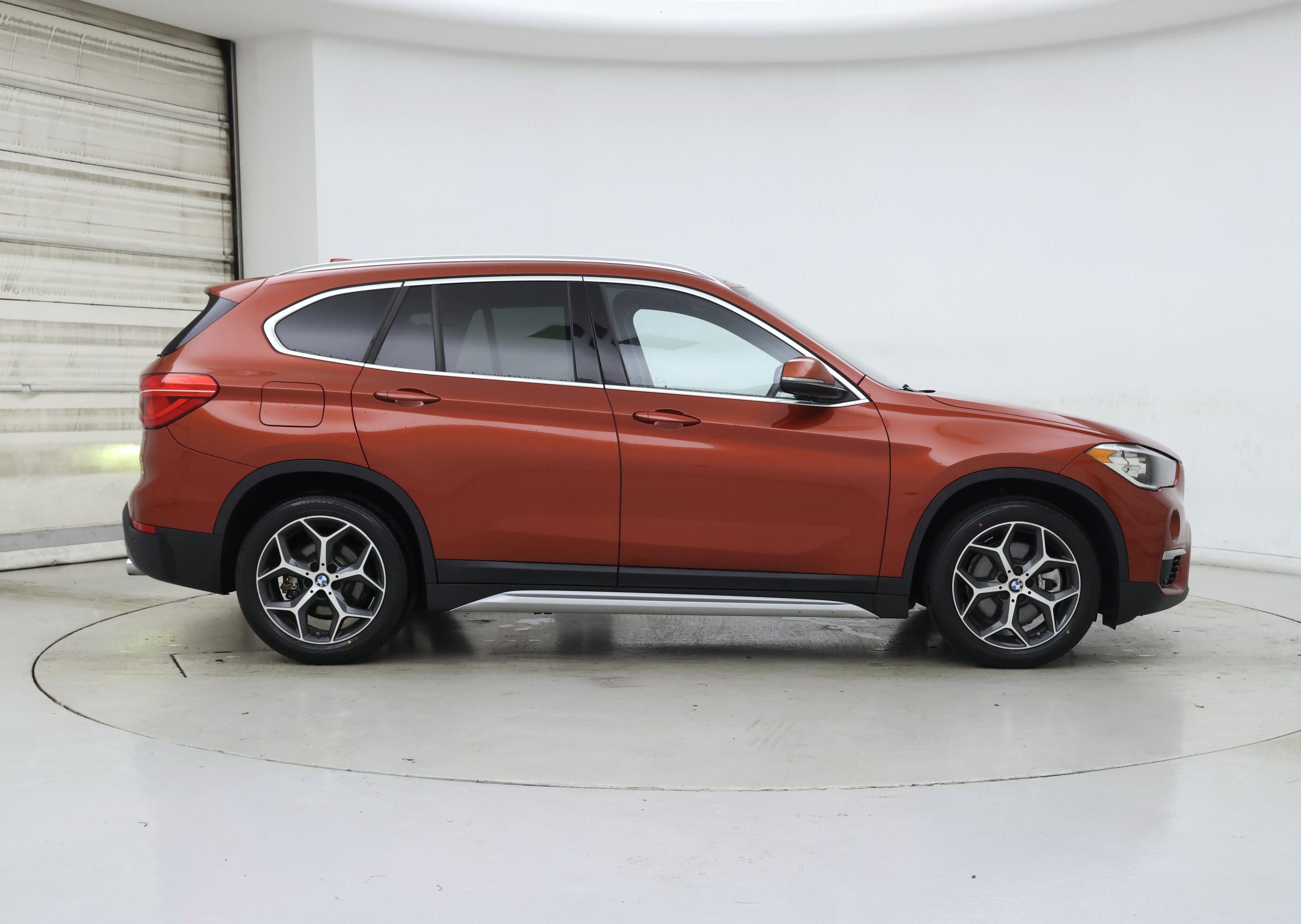 Thumbnail: 2019 BMW X1 - 7
