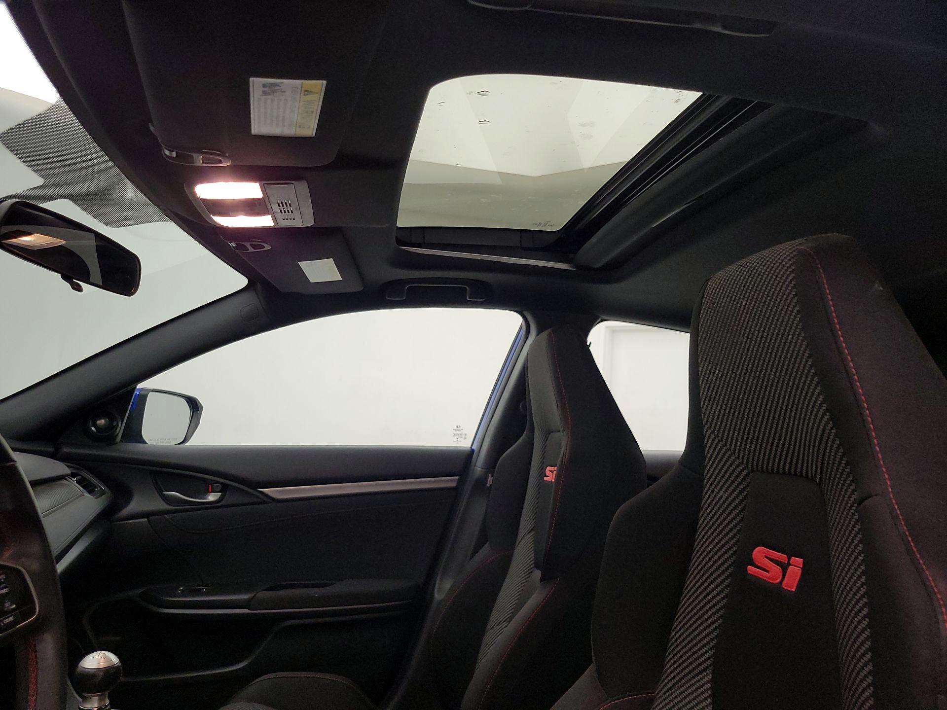 Thumbnail: 2017 Honda Civic - 19