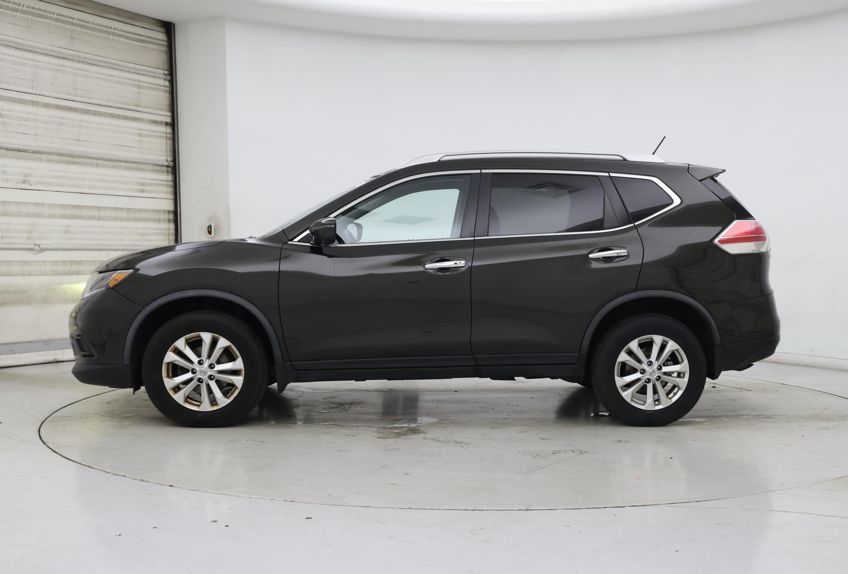 Thumbnail: 2016 Nissan Rogue - 3