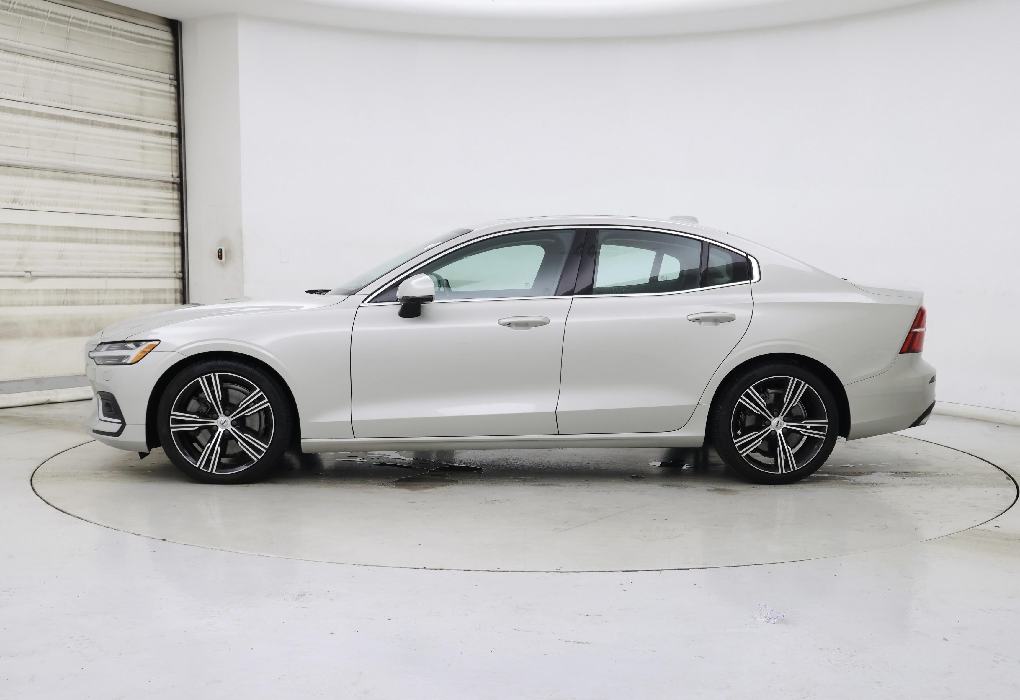 Thumbnail: 2019 Volvo S60 - 3