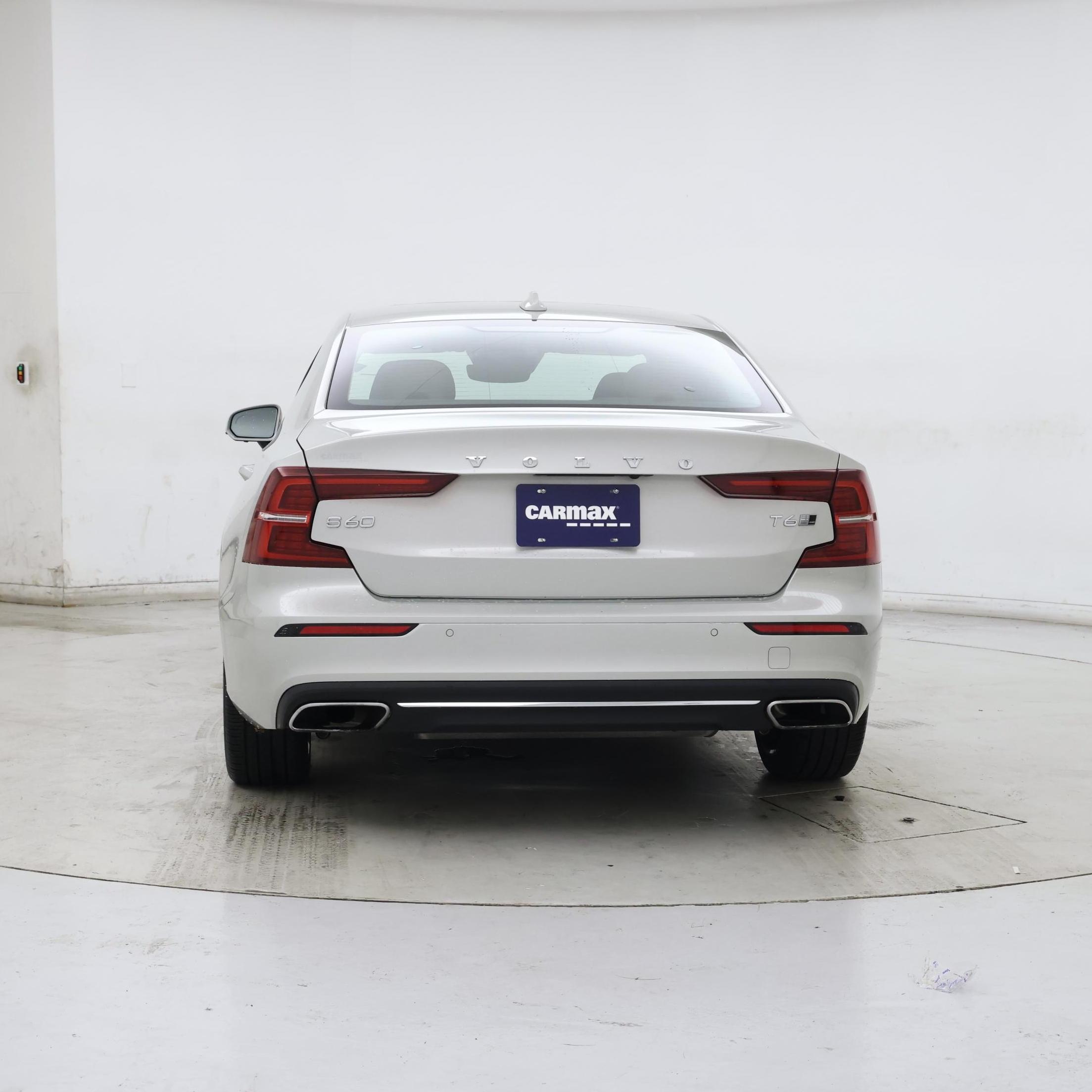 Thumbnail: 2019 Volvo S60 - 6