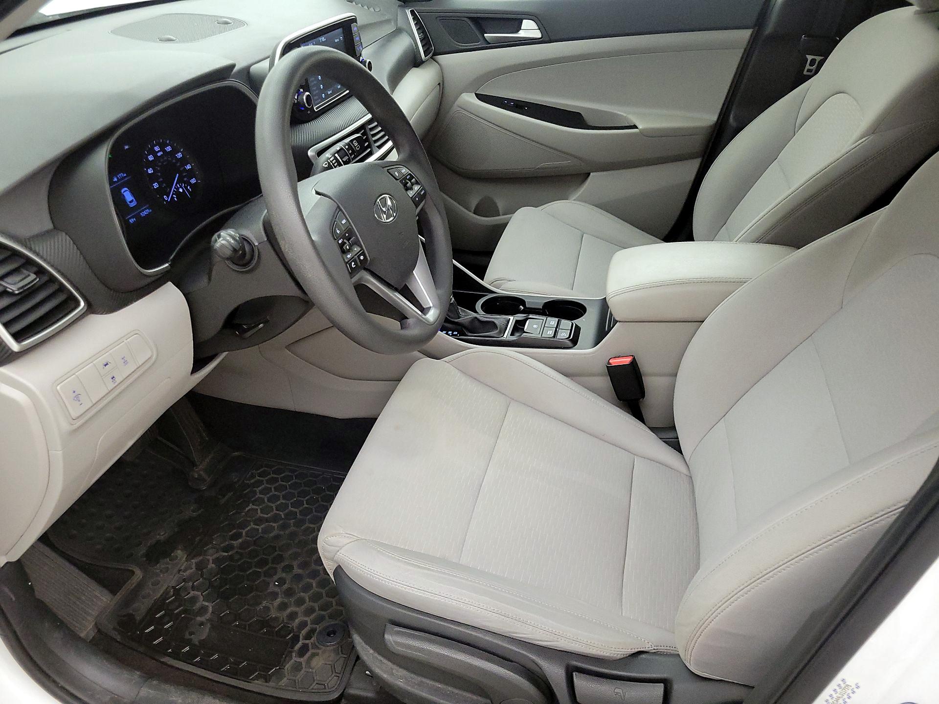Thumbnail: 2020 Hyundai Tucson - 9