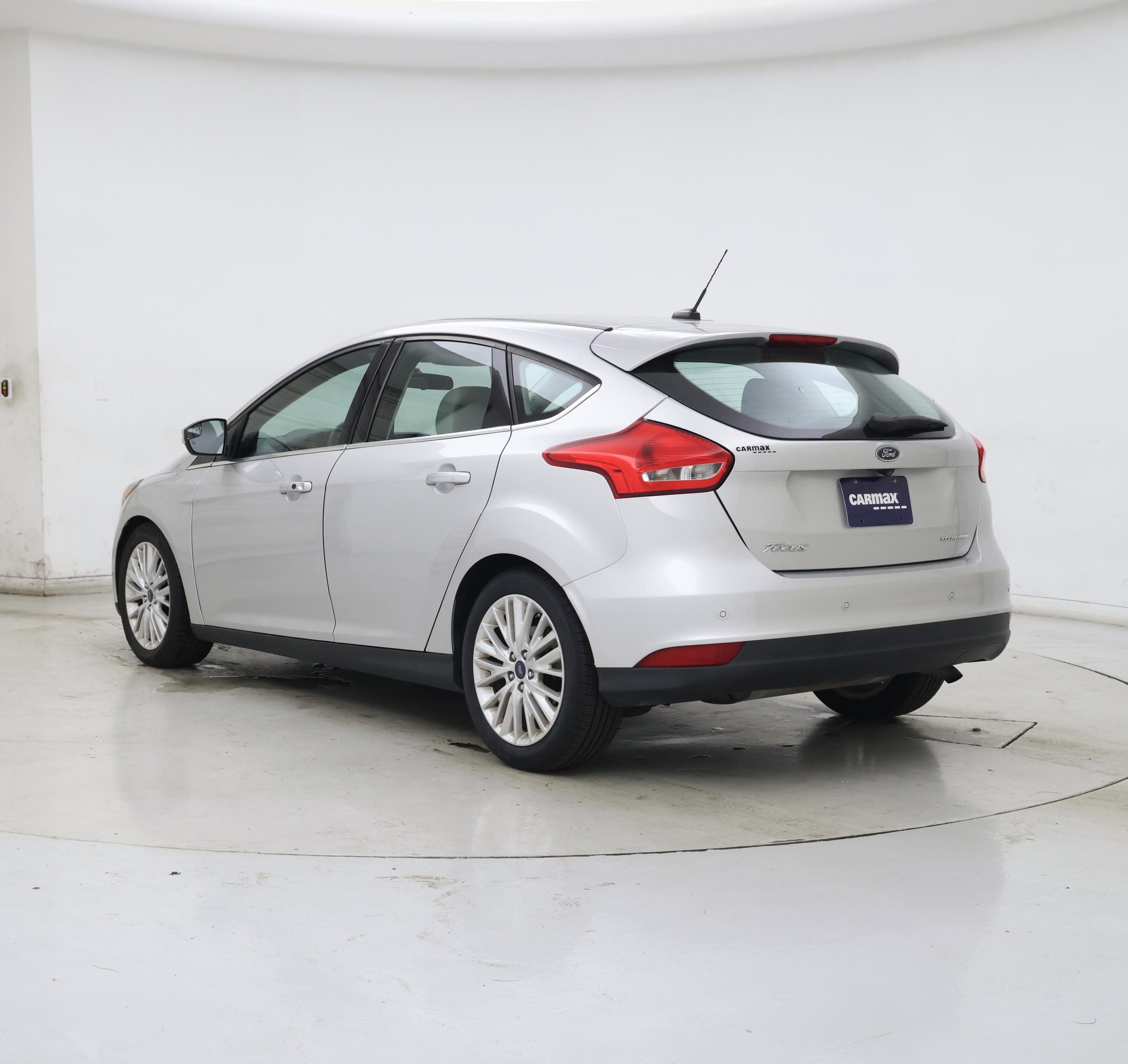 Thumbnail: 2018 Ford Focus - 2
