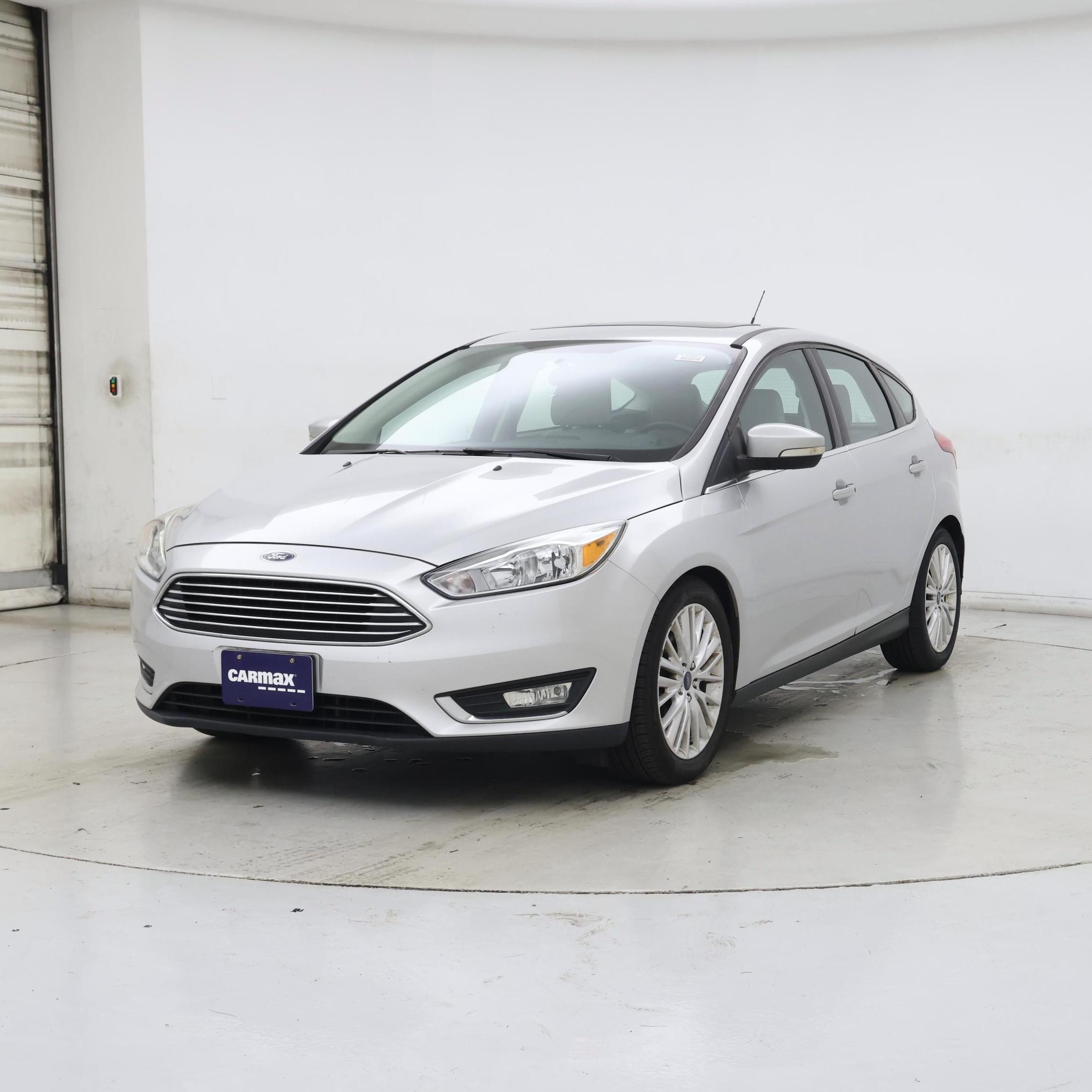 Thumbnail: 2018 Ford Focus - 4
