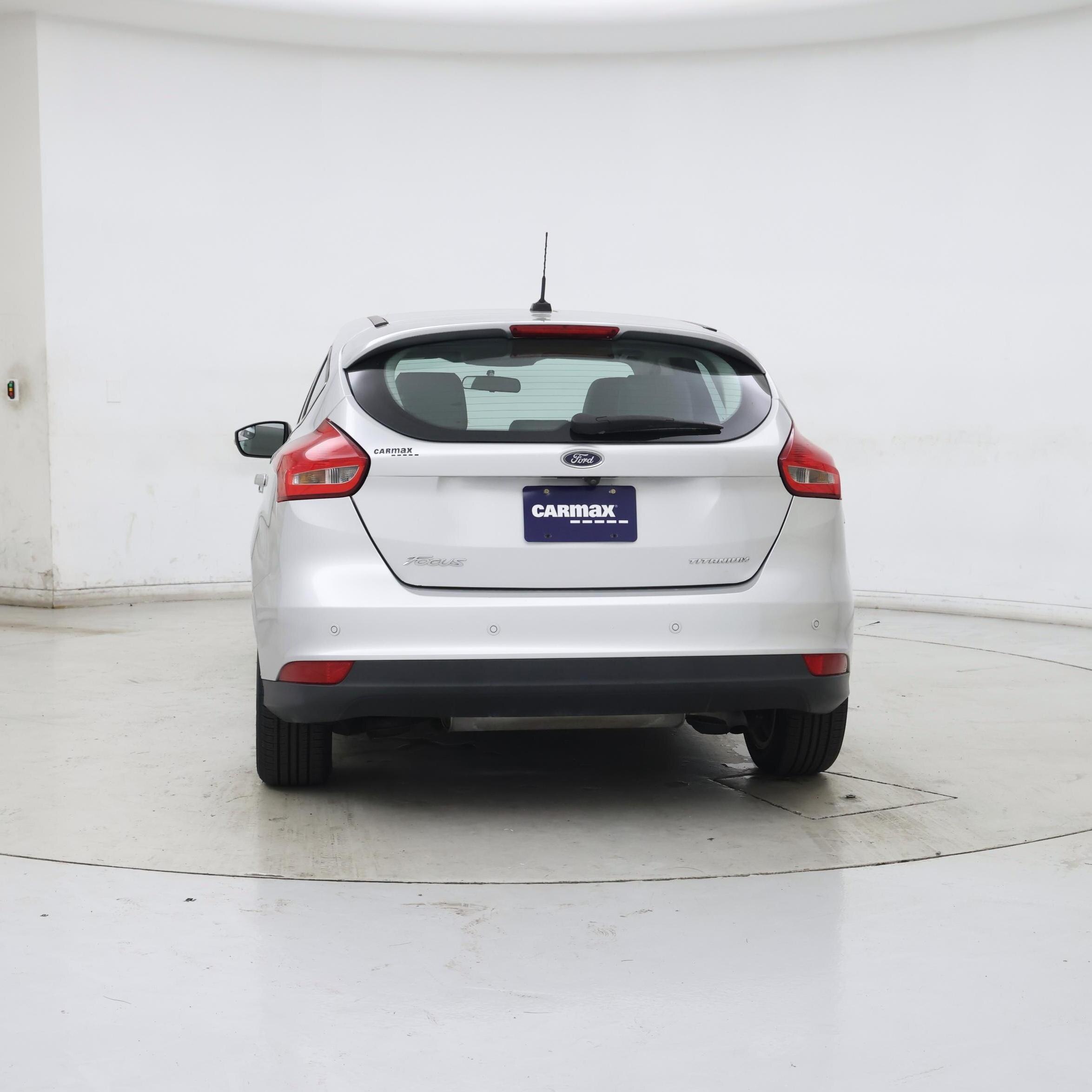 Thumbnail: 2018 Ford Focus - 6