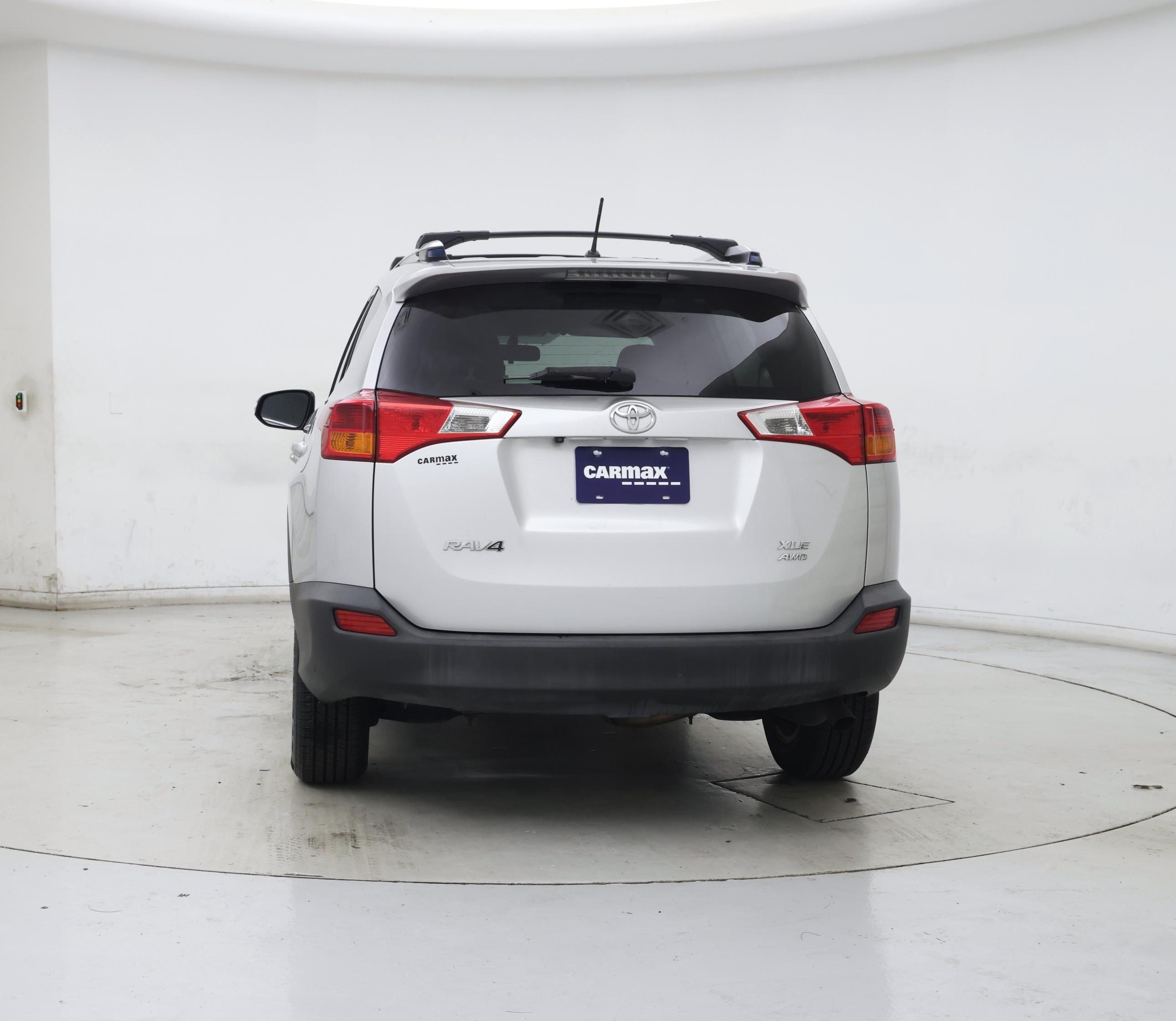 Thumbnail: 2013 Toyota RAV4 - 6