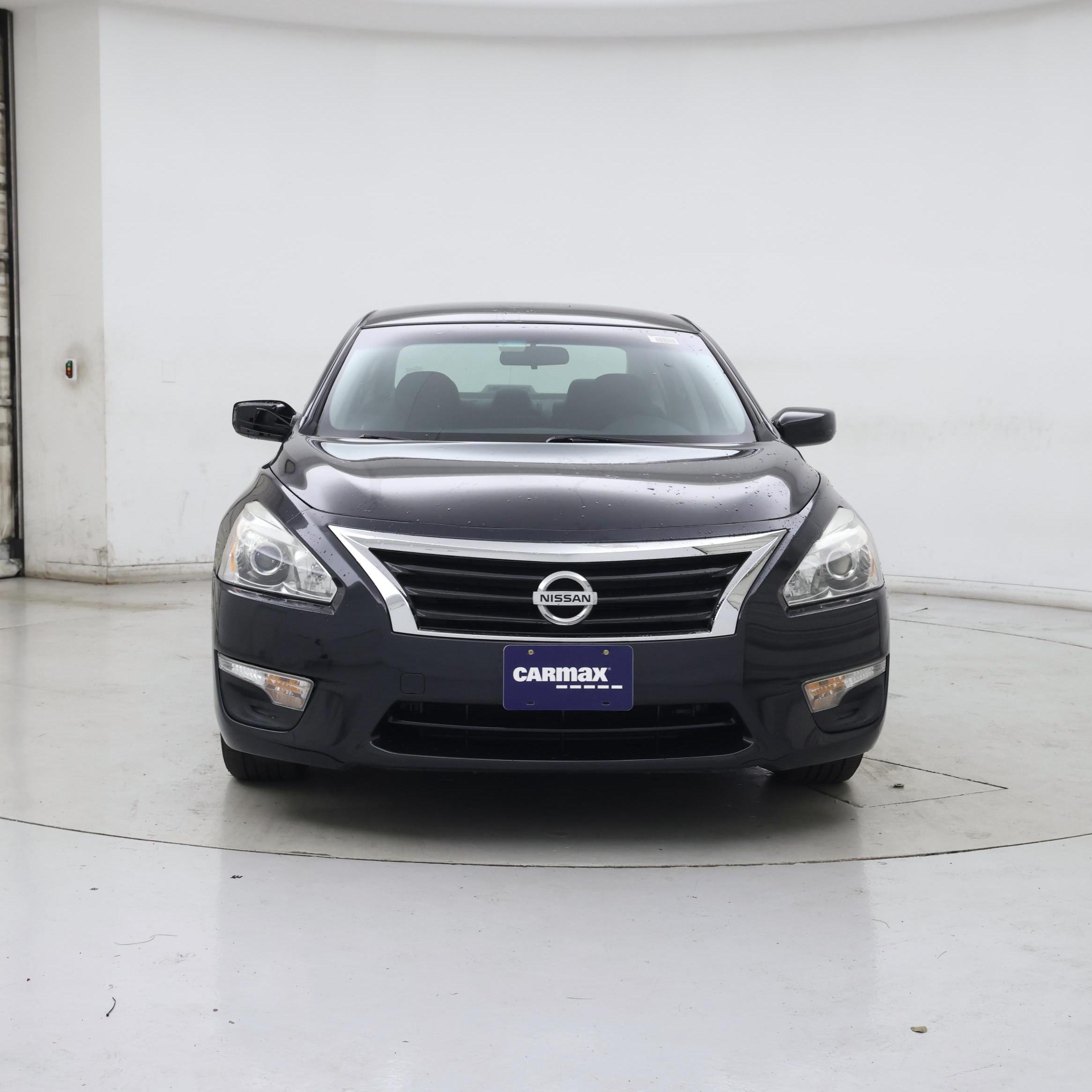 Thumbnail: 2015 Nissan Altima - 5