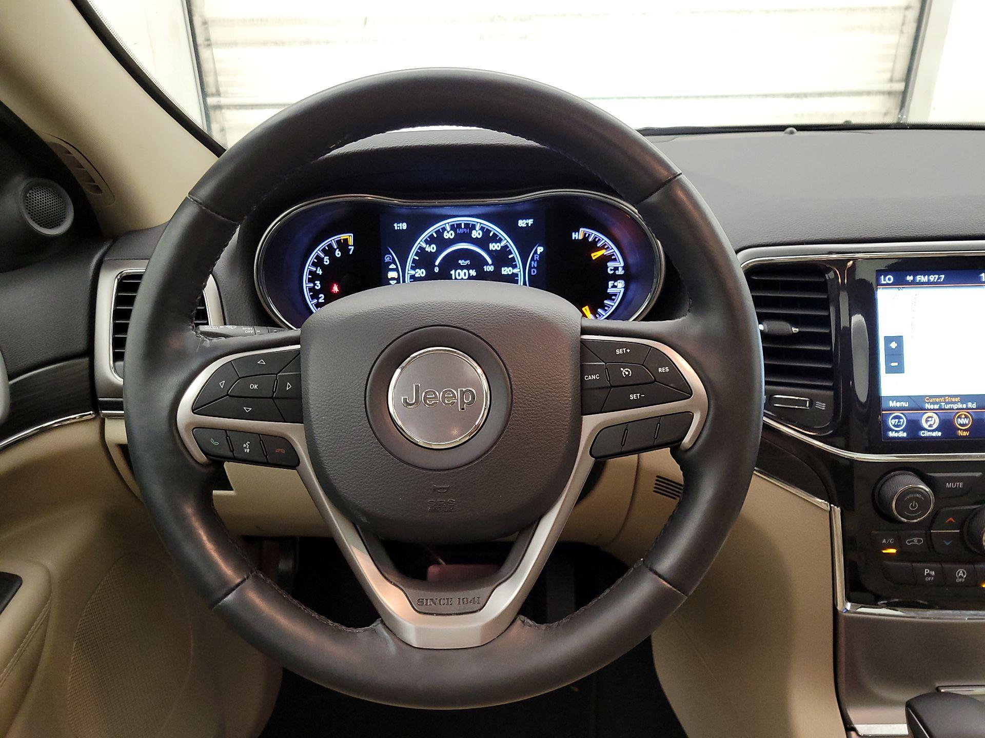 Thumbnail: 2021 Jeep Grand Cherokee - 10