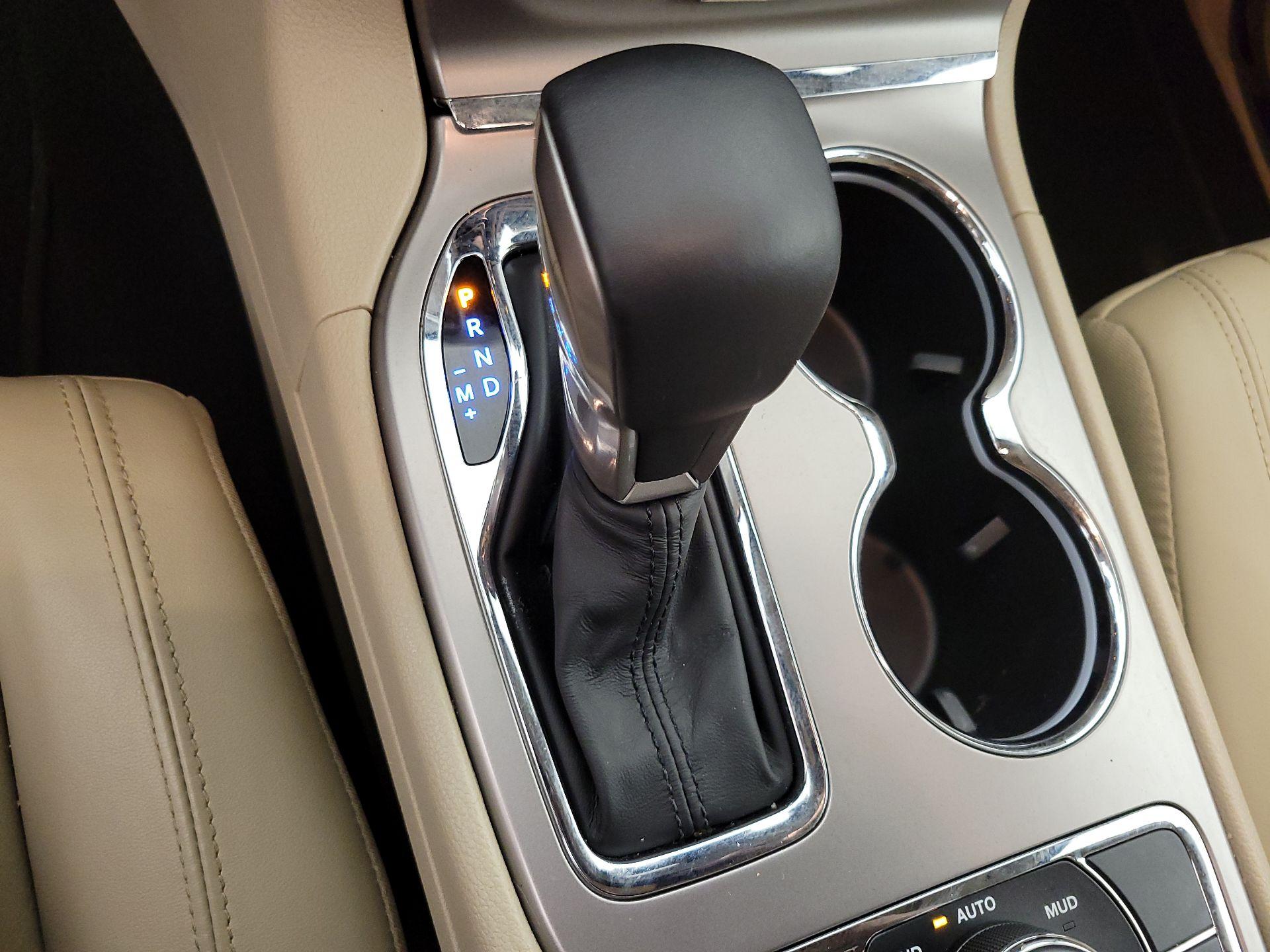 Thumbnail: 2021 Jeep Grand Cherokee - 18