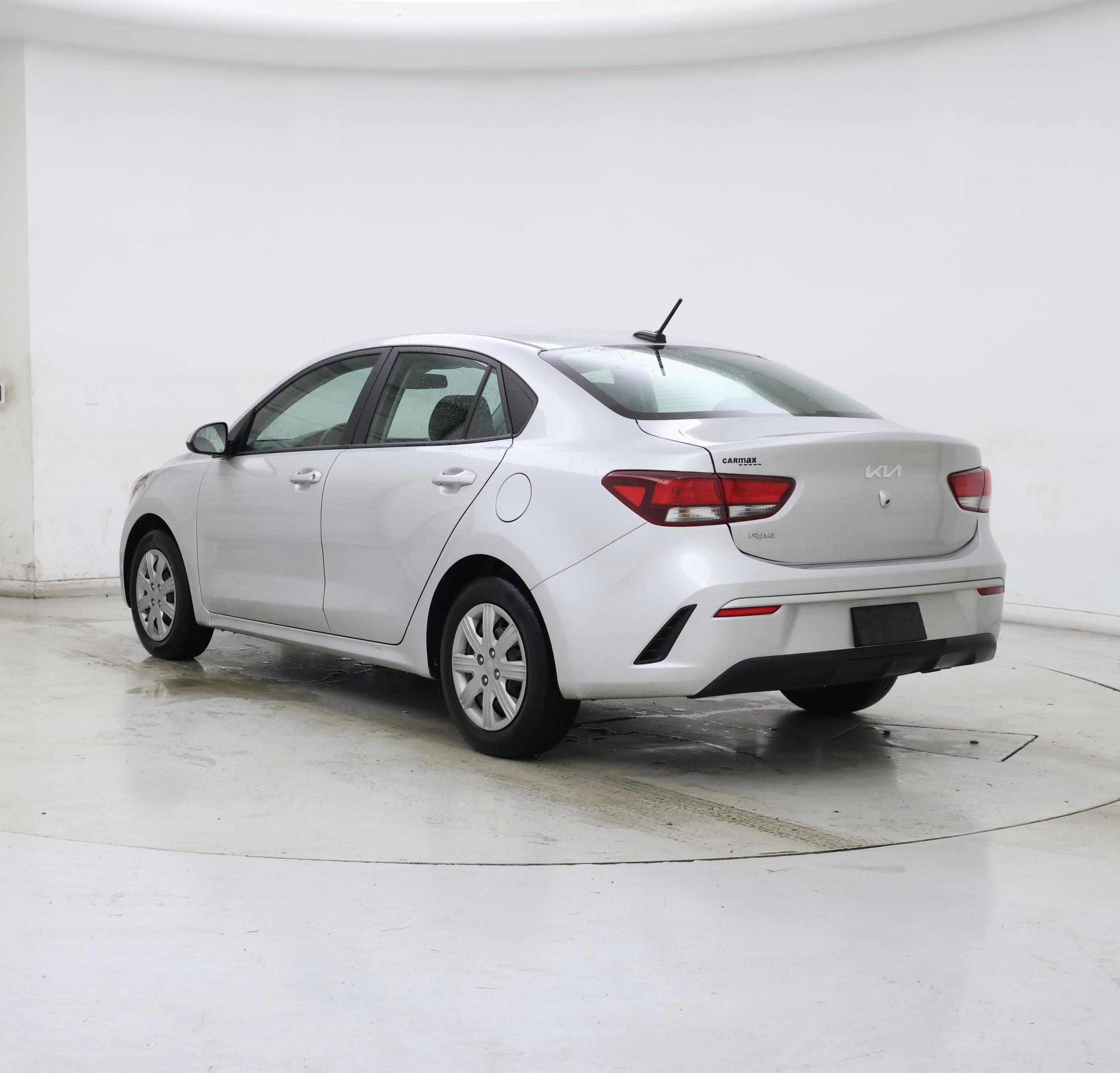 Thumbnail: 2022 Kia Rio - 2