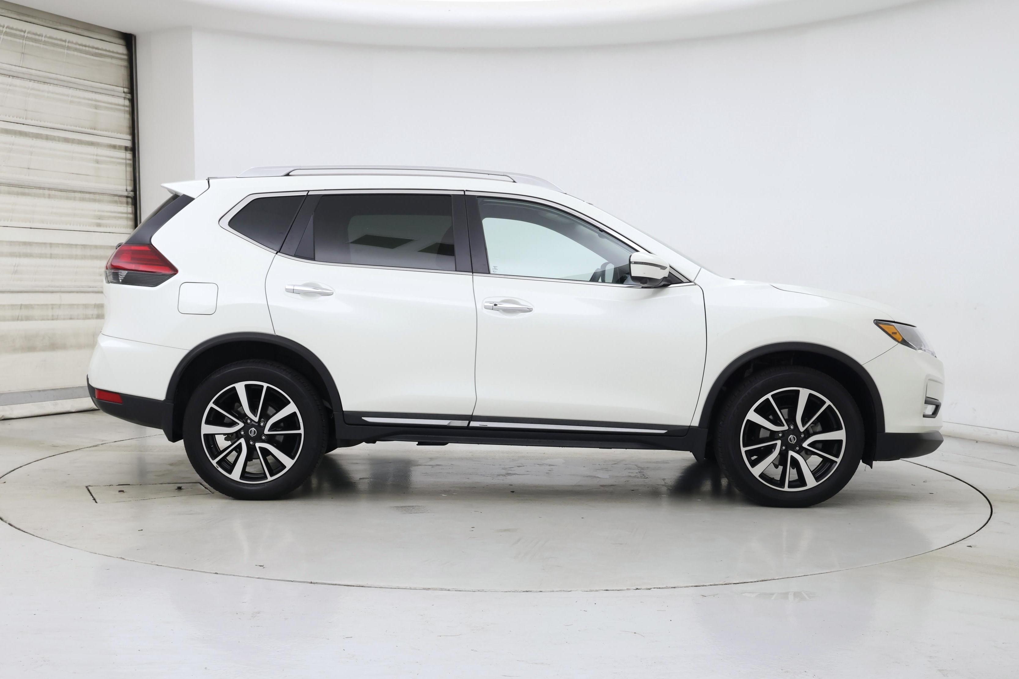 Thumbnail: 2019 Nissan Rogue - 7