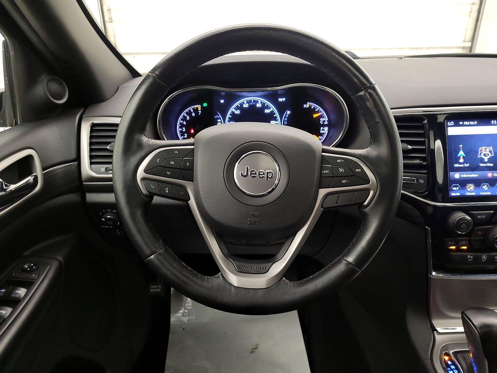 Thumbnail: 2020 Jeep Grand Cherokee - 10