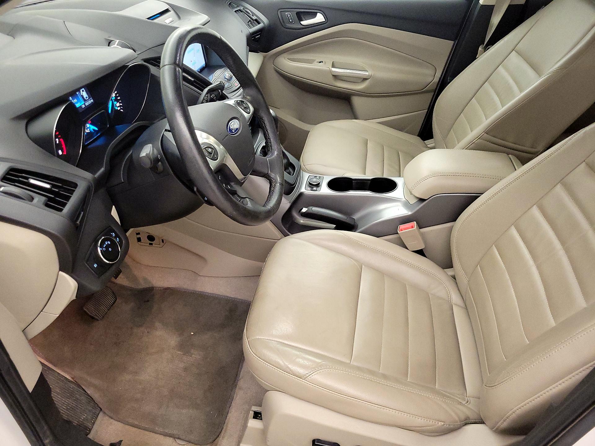Thumbnail: 2015 Ford Escape - 11