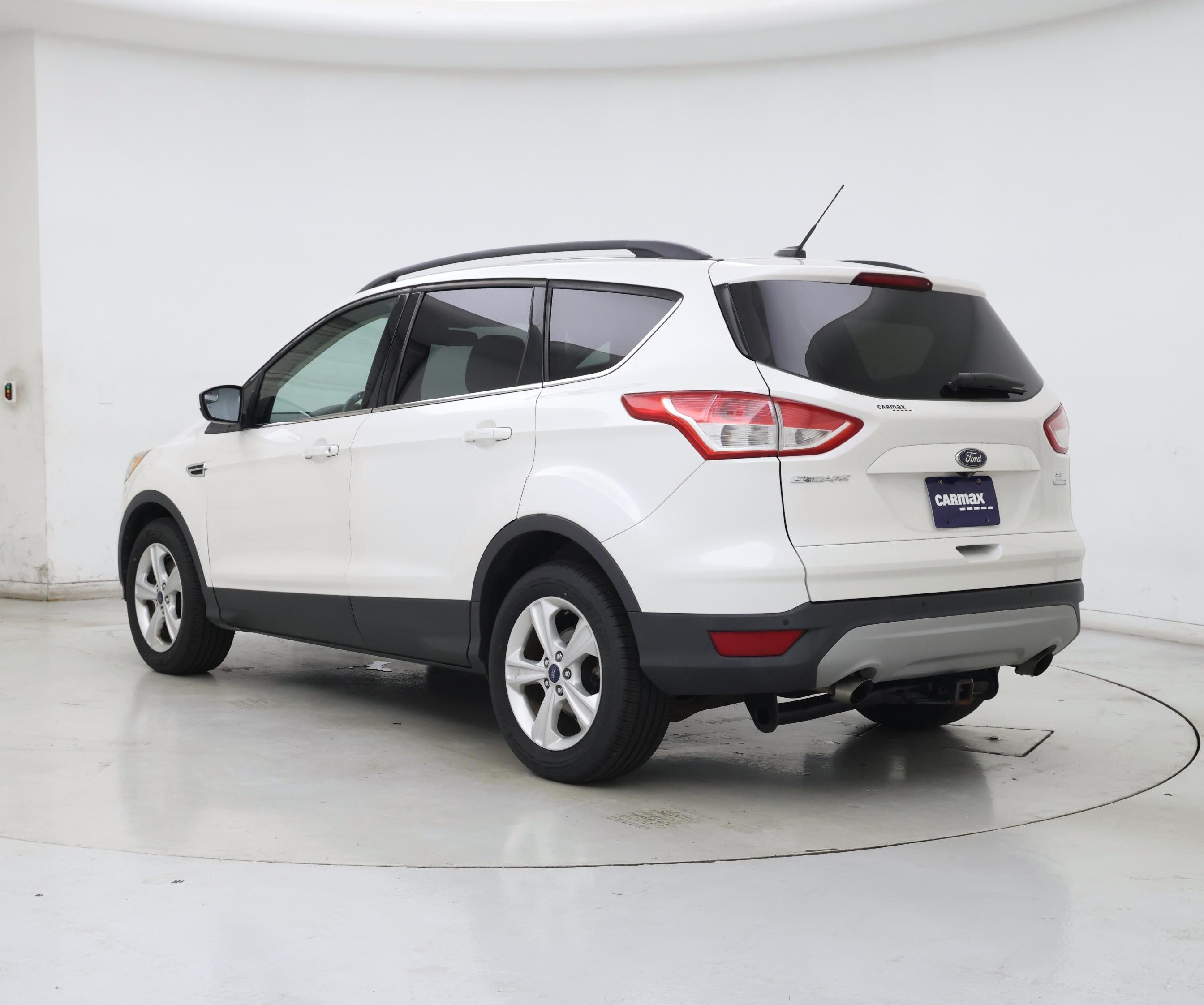 Thumbnail: 2015 Ford Escape - 2