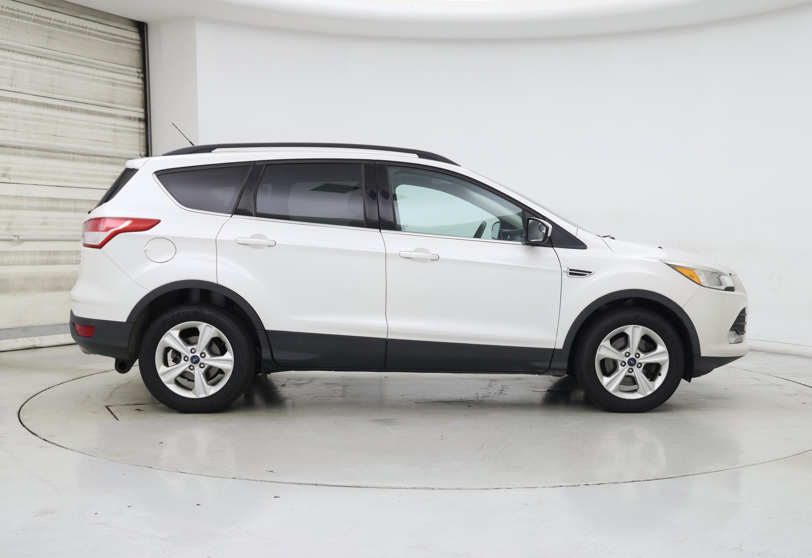 Thumbnail: 2015 Ford Escape - 7