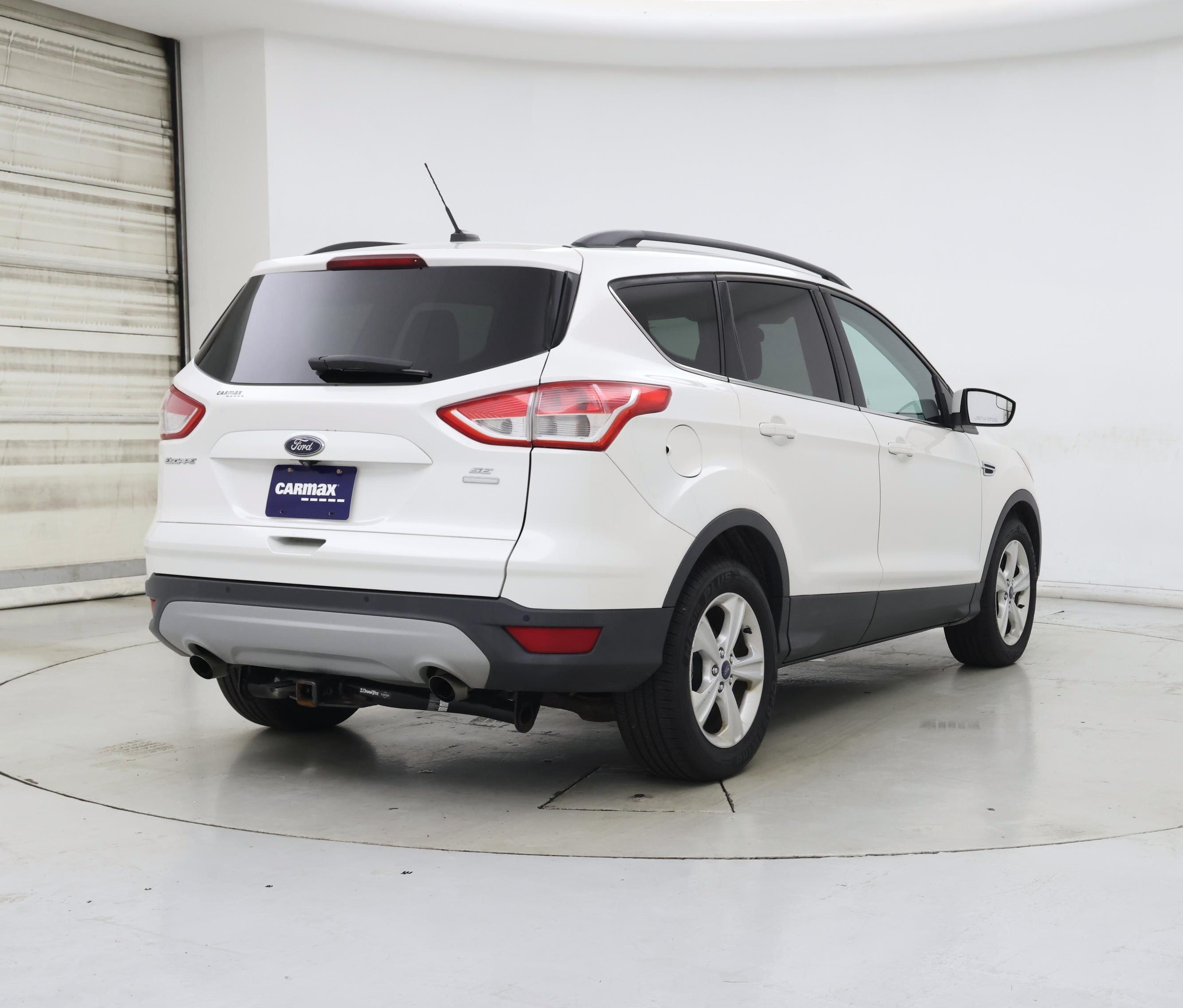 Thumbnail: 2015 Ford Escape - 8