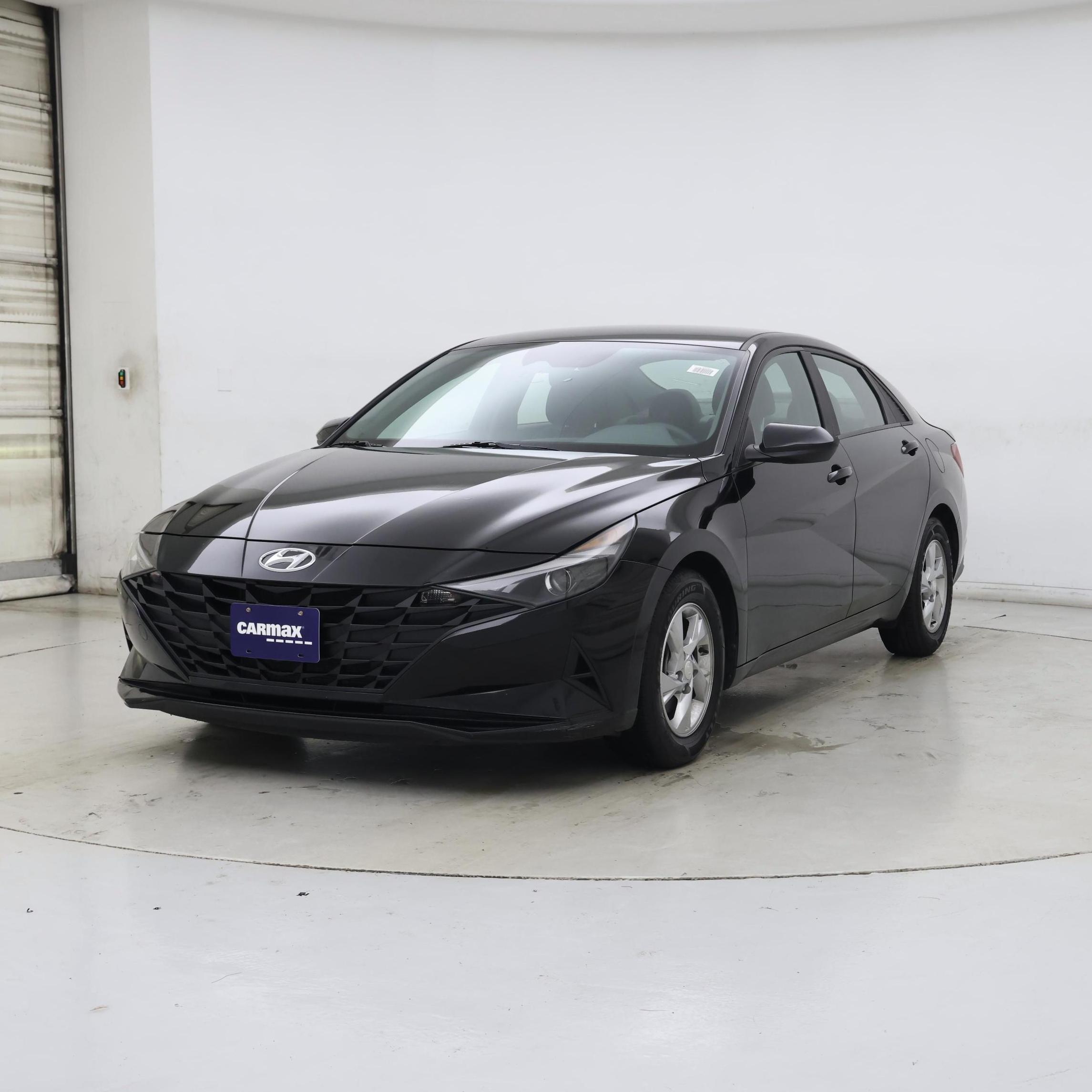 Thumbnail: 2021 Hyundai Elantra - 4