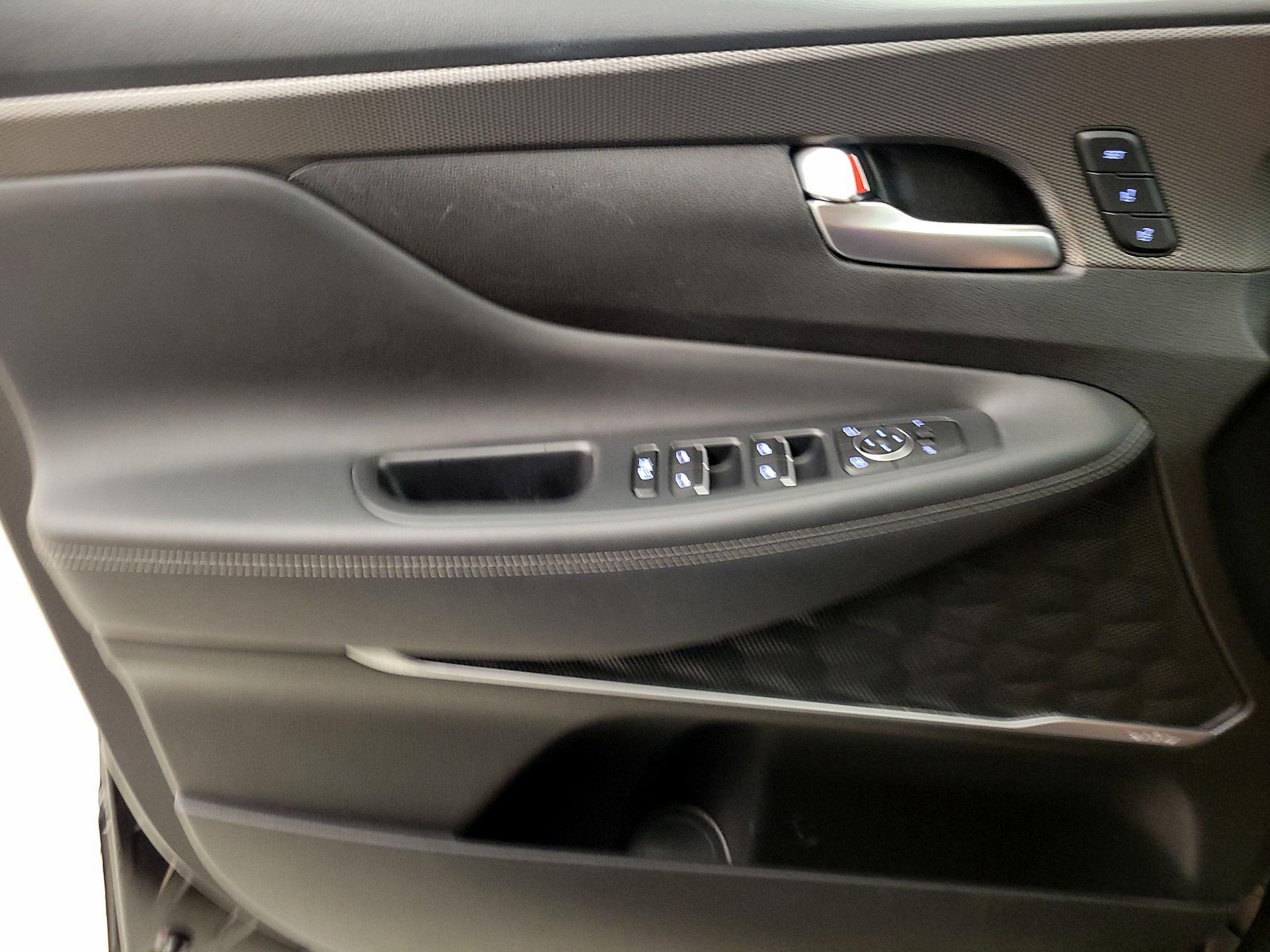 Thumbnail: 2020 Hyundai Santa Fe - 12